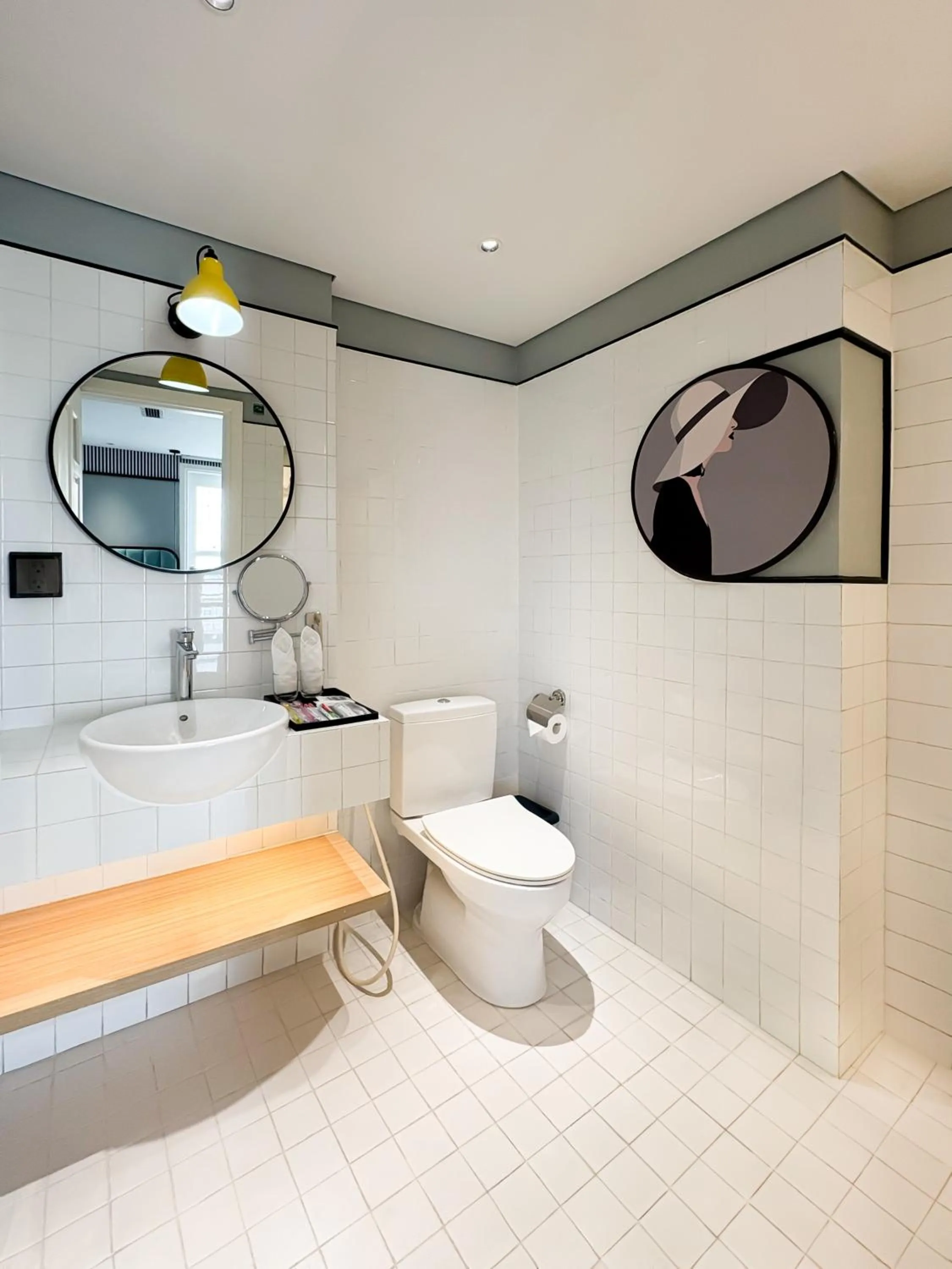 Shower in A25 Hotel - 130 Bà Triệu