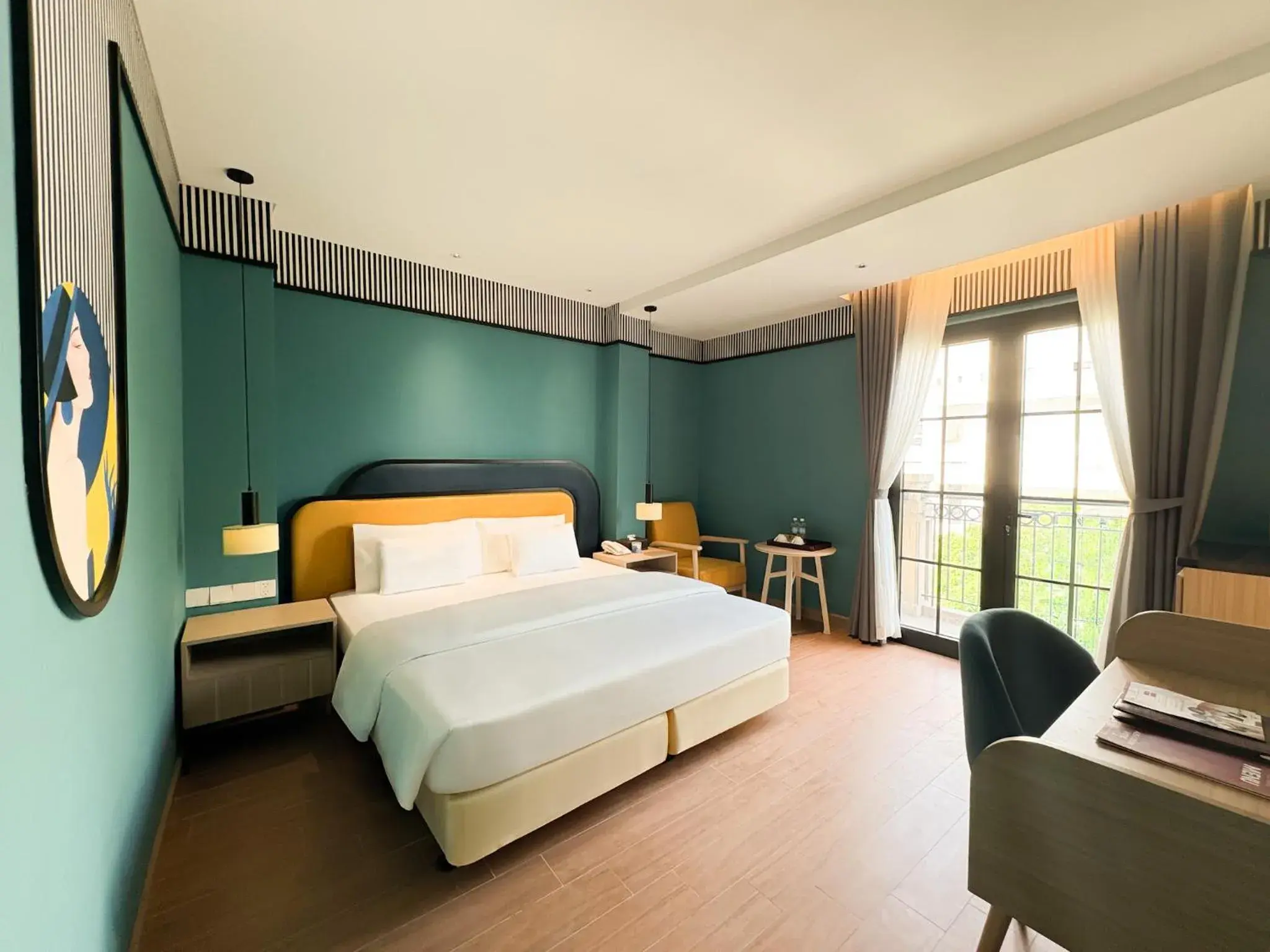 Deluxe King Room in A25 Hotel - 130 Bà Triệu Deluxe King Room in A25 Hotel - 130 Bà Triệu