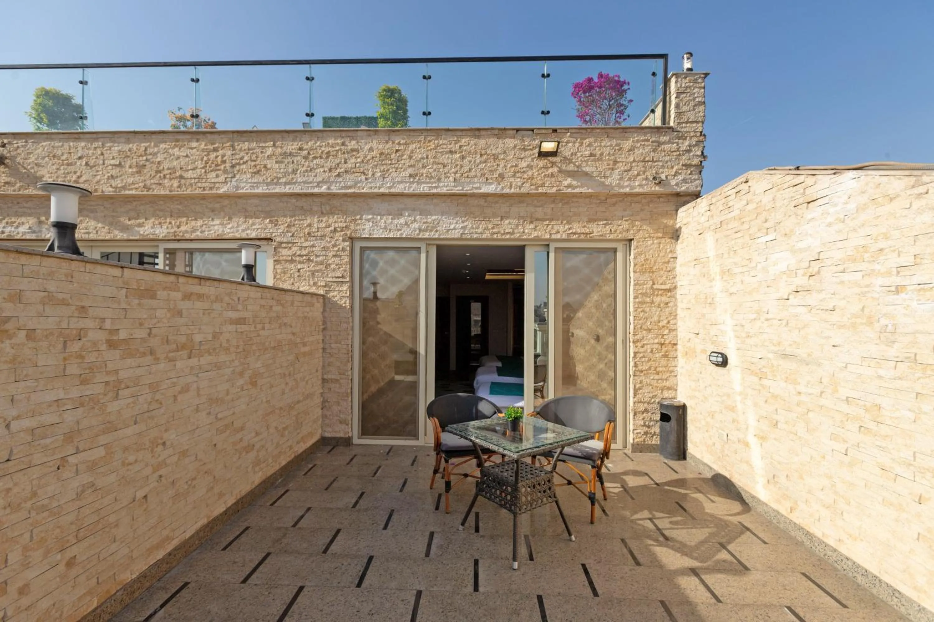 Balcony/Terrace in Pyramids Yard Hotel