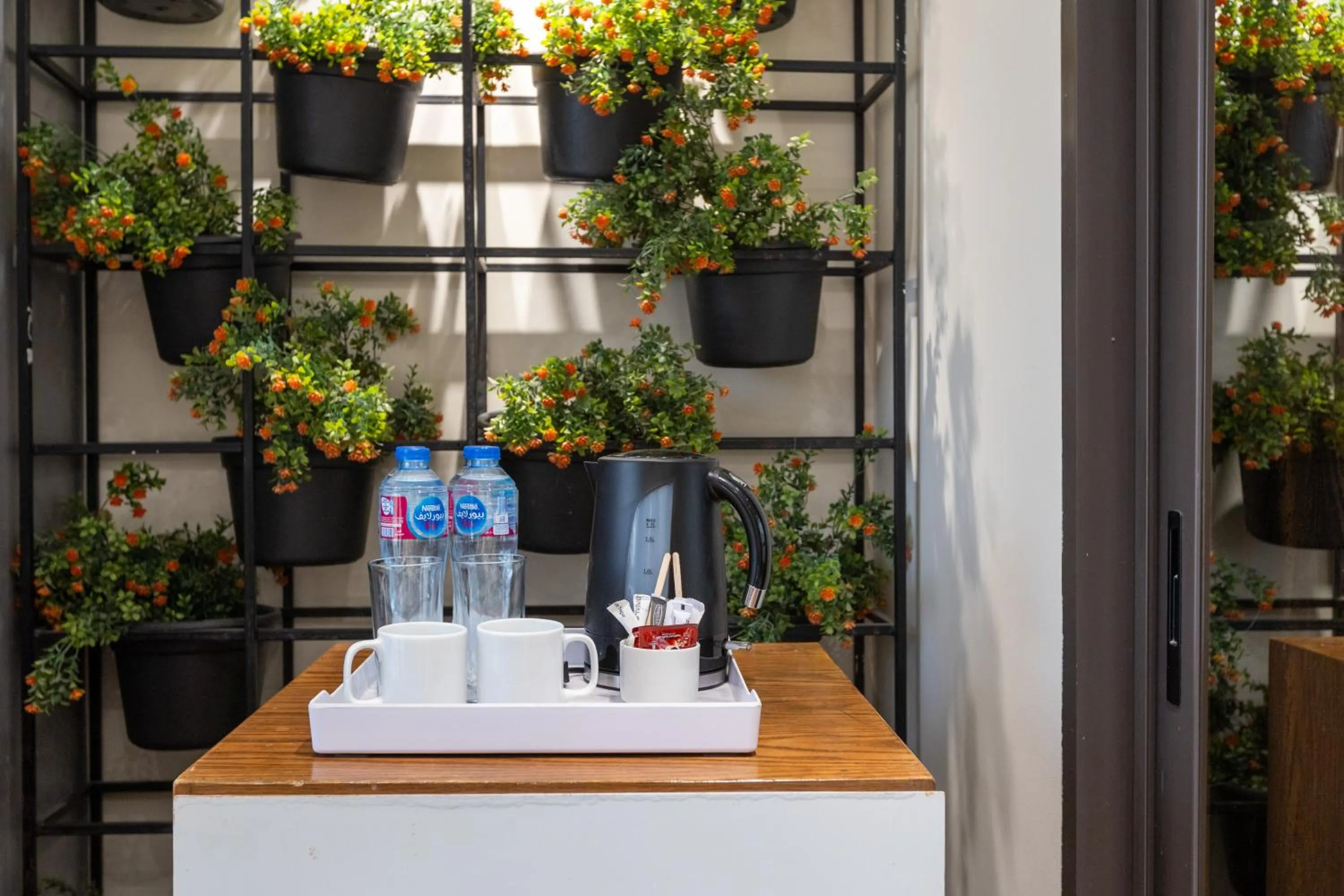 Drinks in Pyramids Yard Hotel