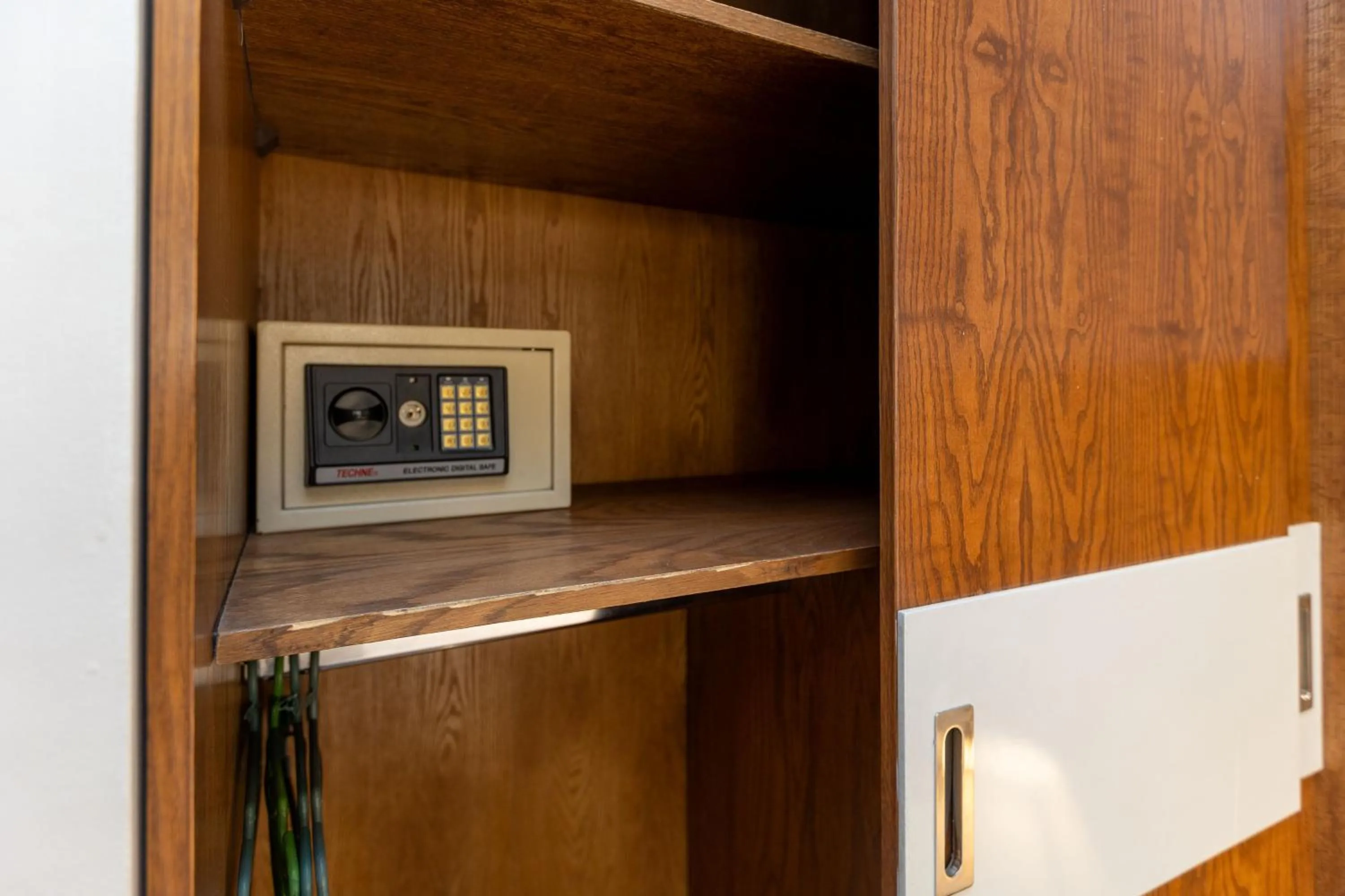 safe in Pyramids Yard Hotel