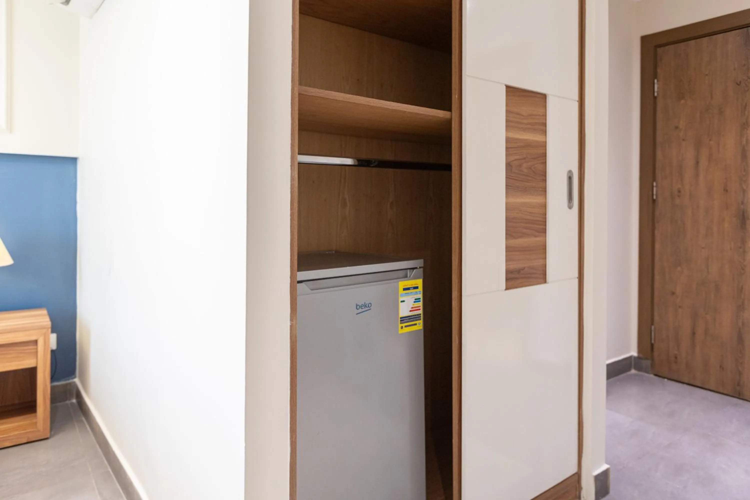 wardrobe in Pyramids Yard Hotel