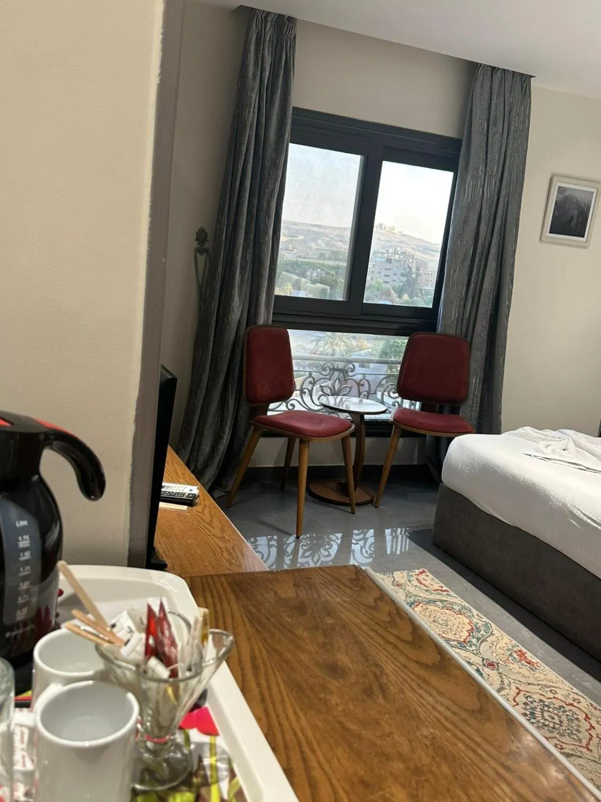 Bedroom, Bed in Pyramids Yard Hotel