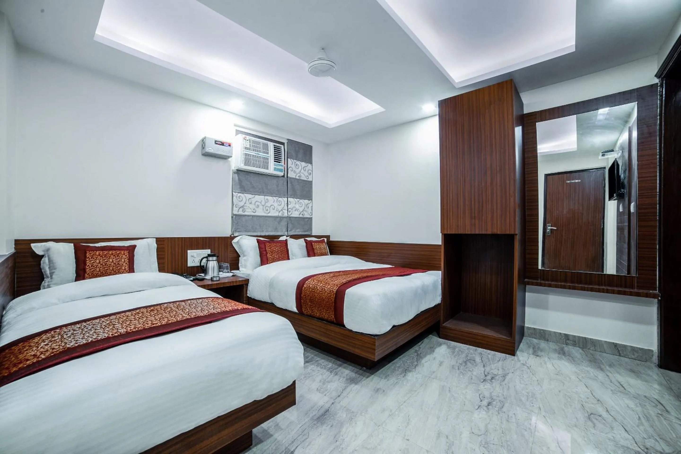 Hotel O Toto International