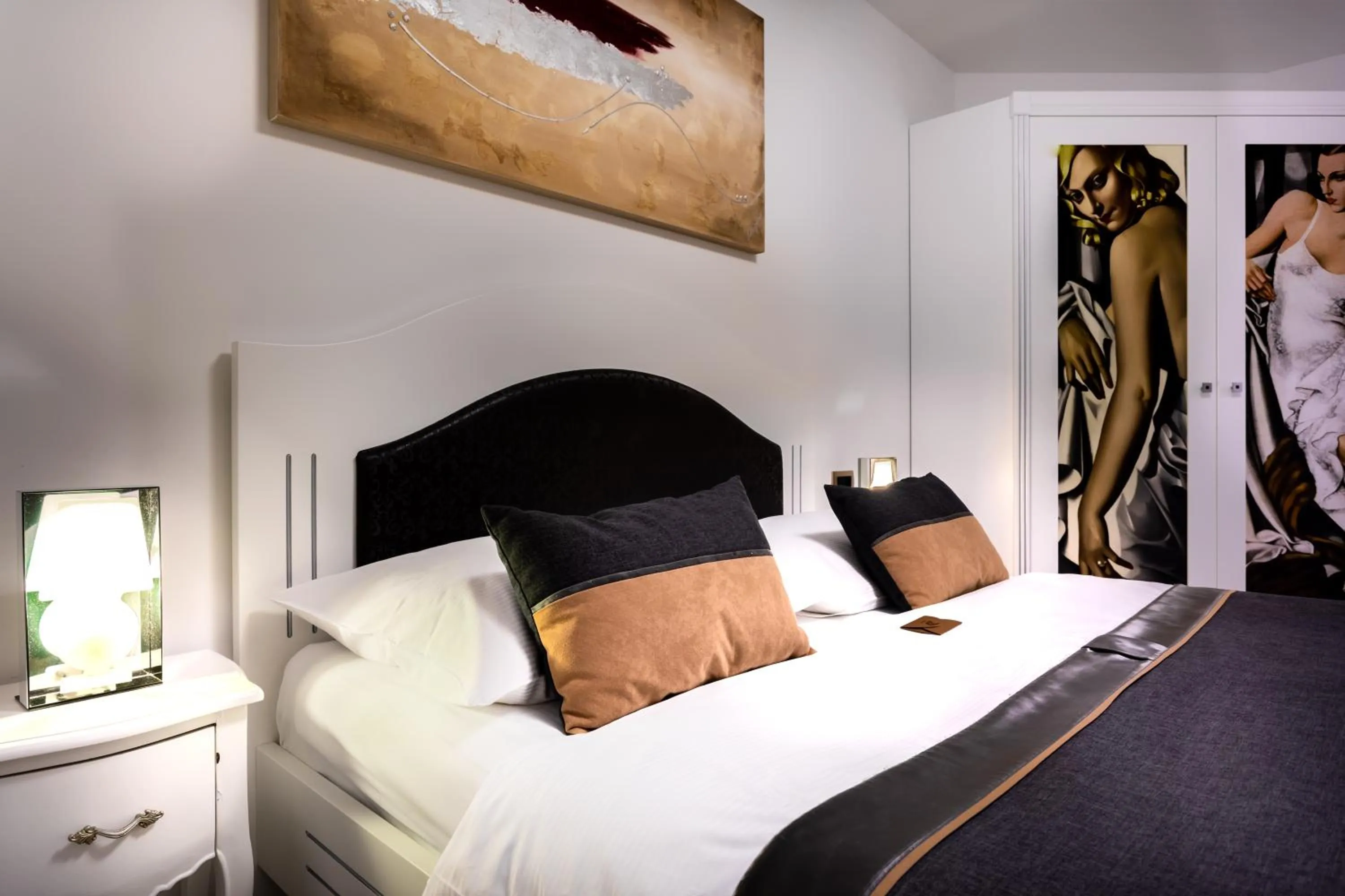 Bed in Hotel Heritage Forza