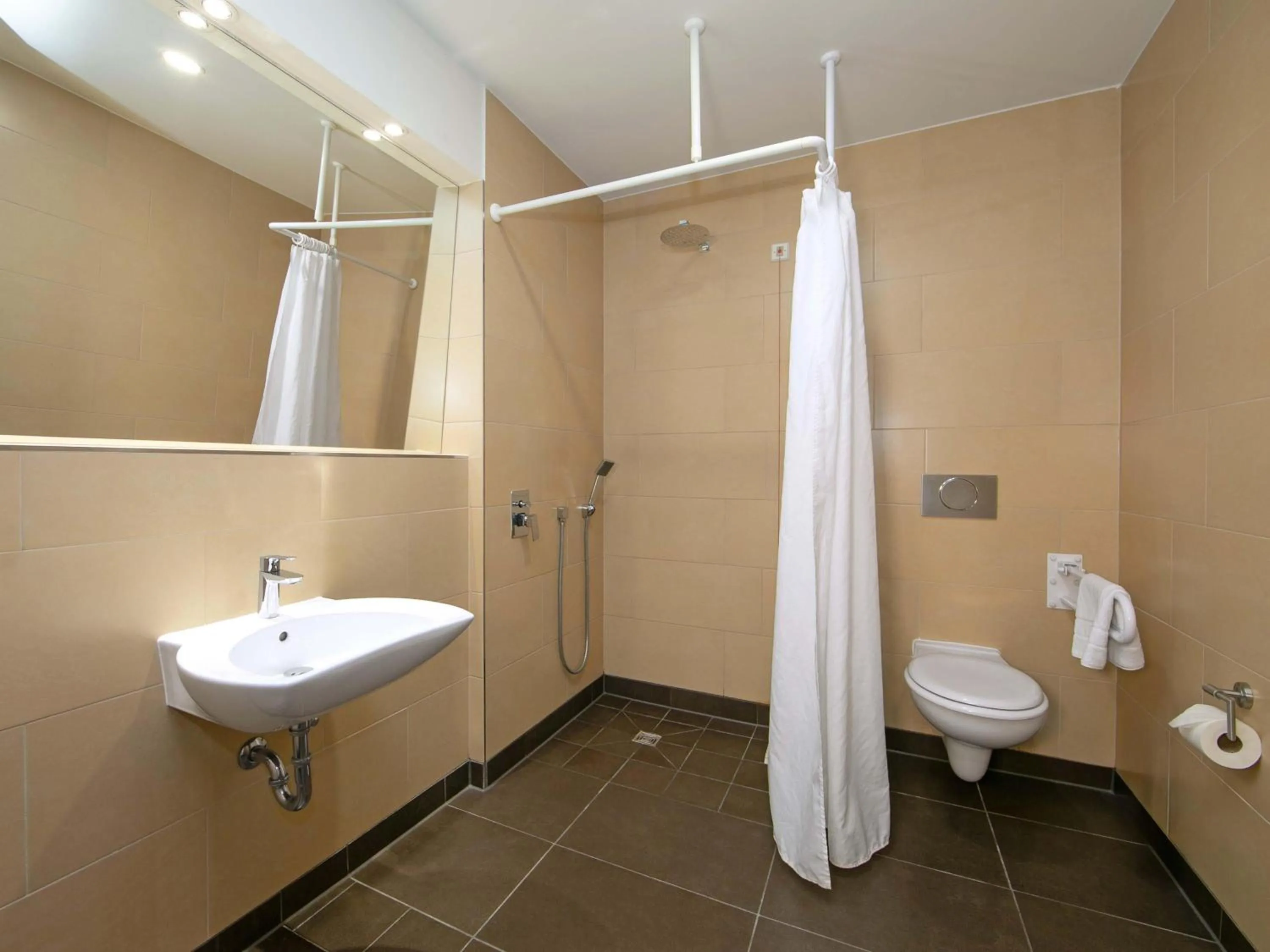 Shower in B&B HOTEL Berlin-Adlershof