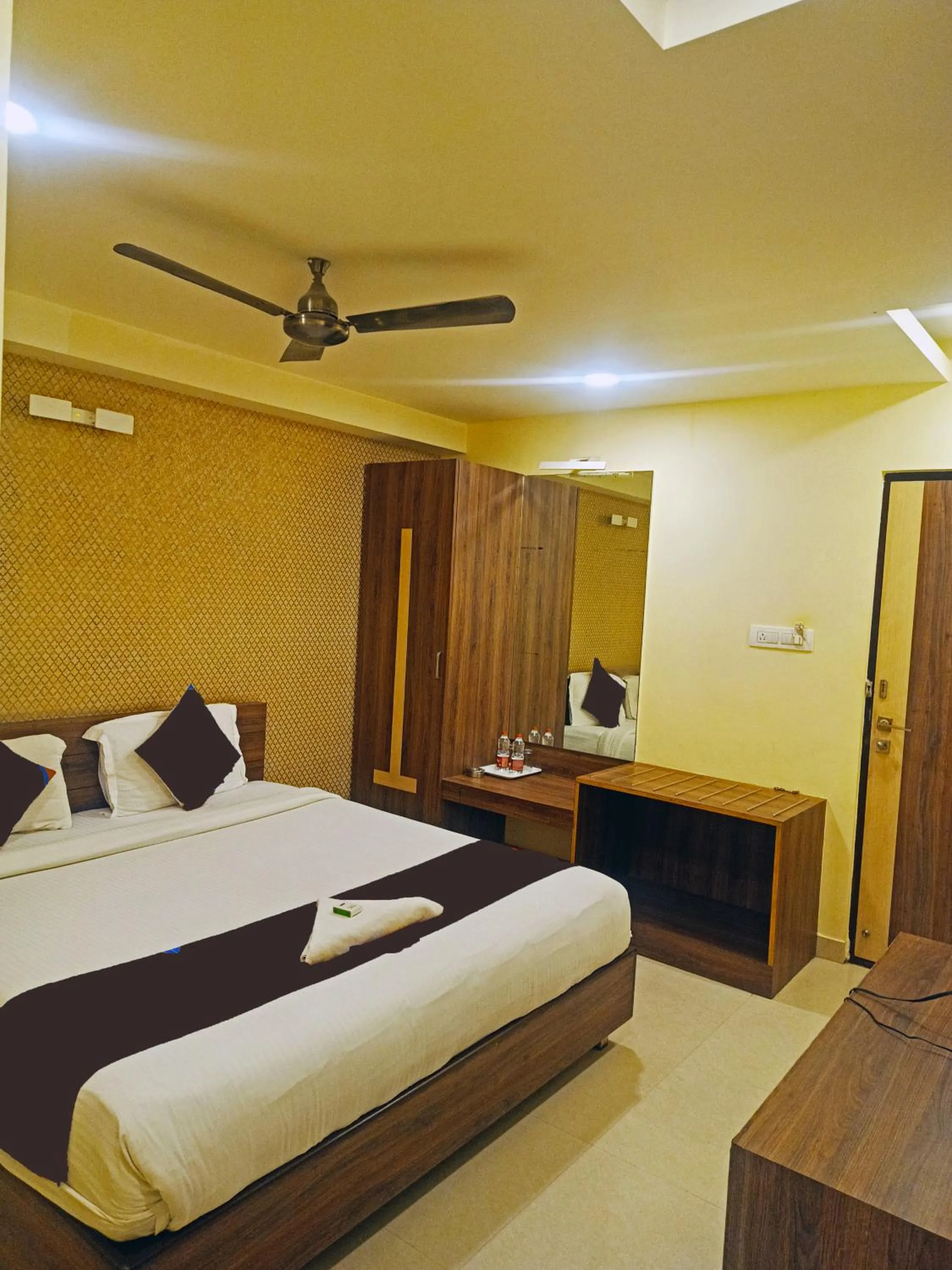 Bedroom in G Comforts Electronics City