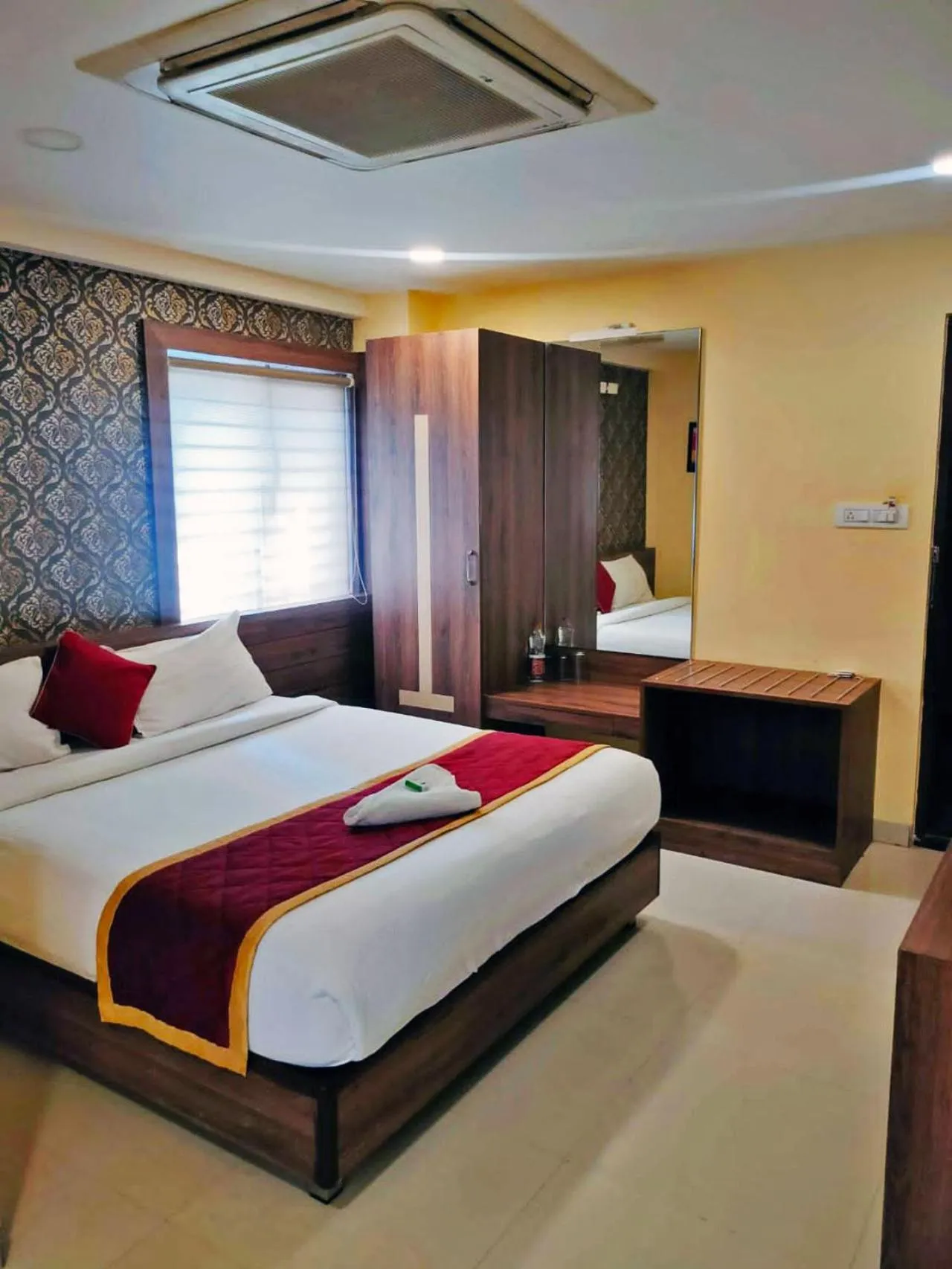 Bedroom in G Comforts Electronics City