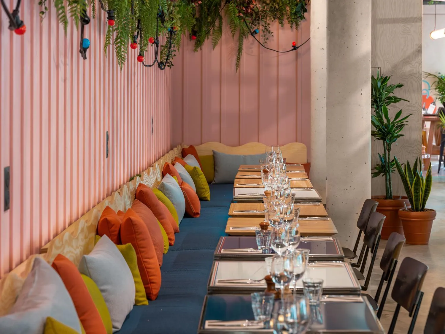 Restaurant/places to eat in Eklo Hotels Nantes Centre - Île de Nantes