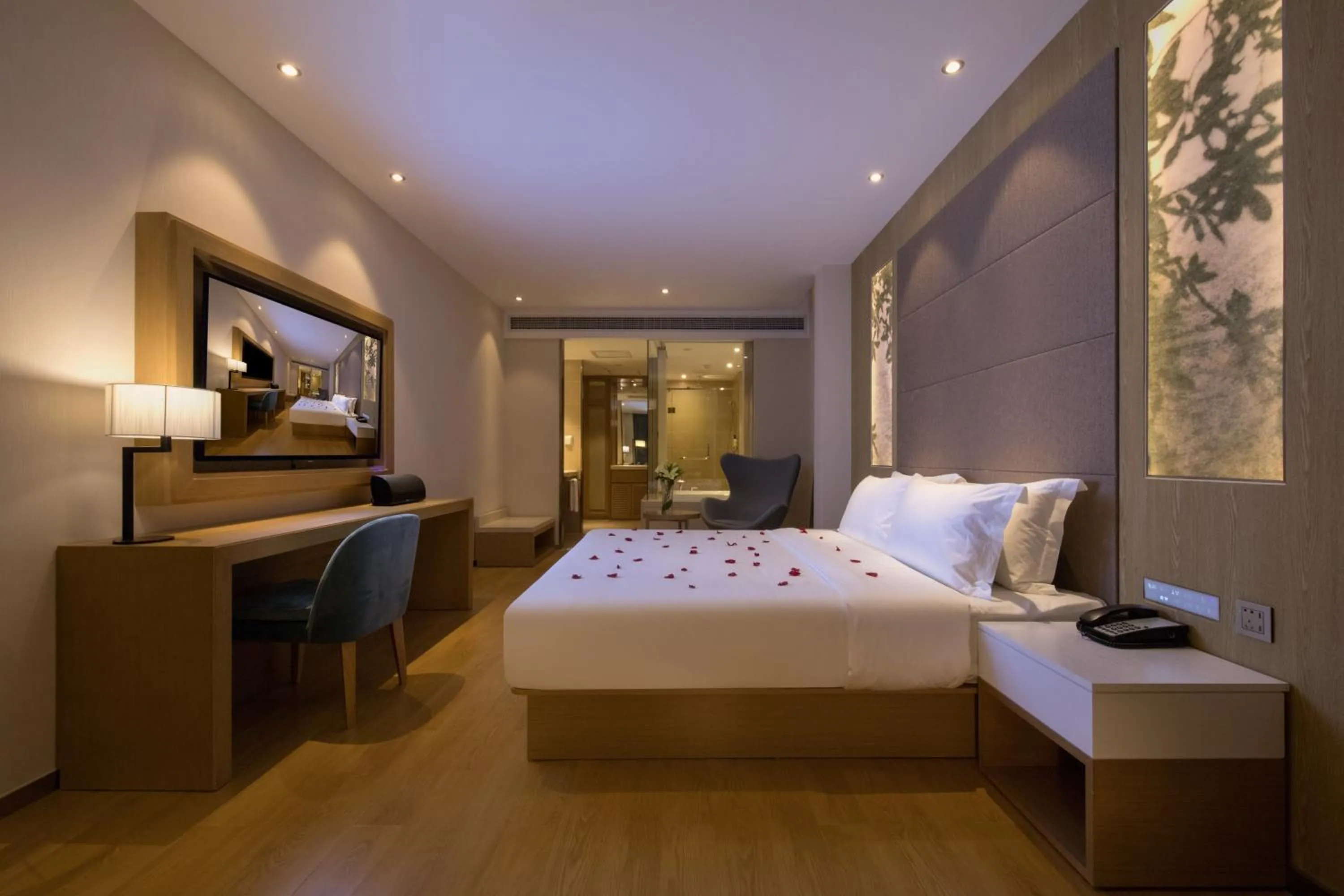Bed in Crystal Orange Hangzhou Alibaba Future Technology City Hotel
