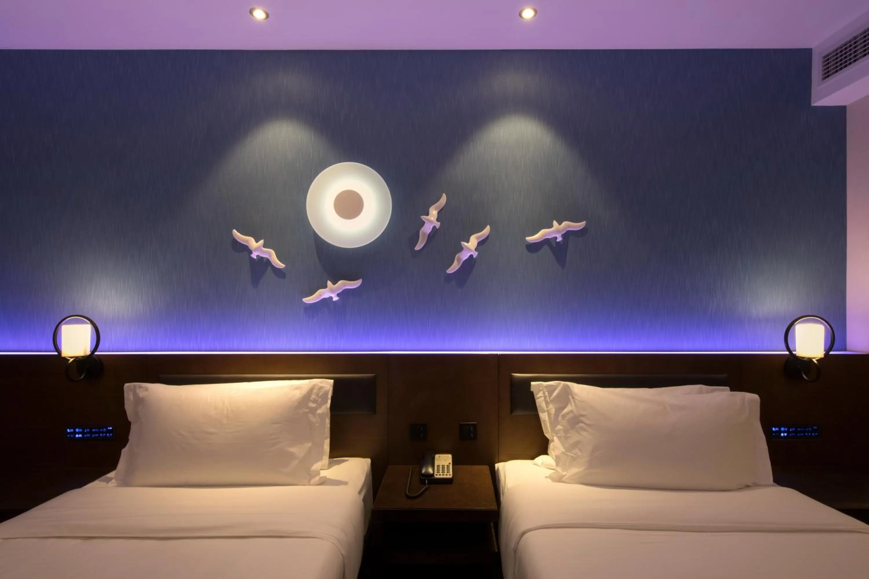 Bed in Crystal Orange Hangzhou Alibaba Future Technology City Hotel