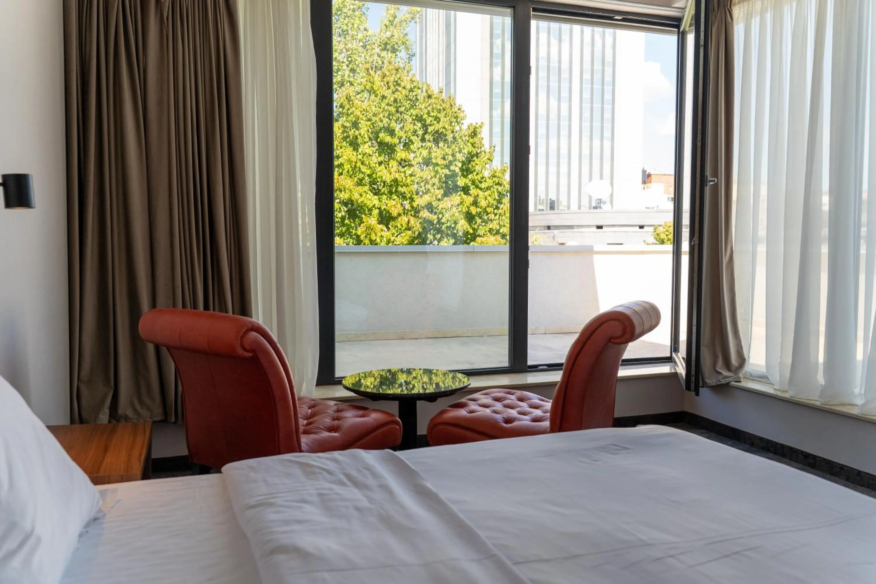 View (from property/room), Bed in Embassy Romana