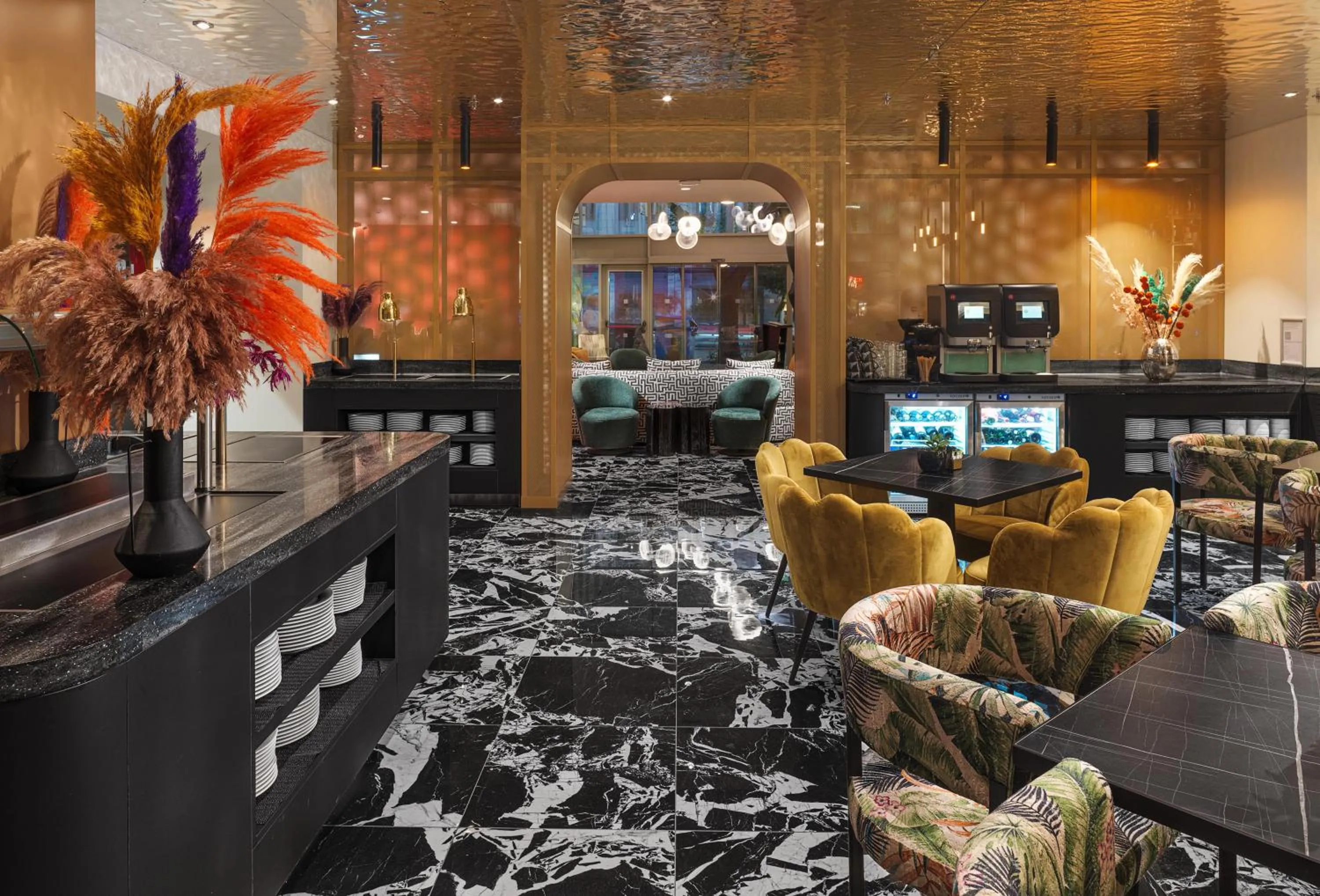 Restaurant/places to eat in NYX Hotel Thessaloniki