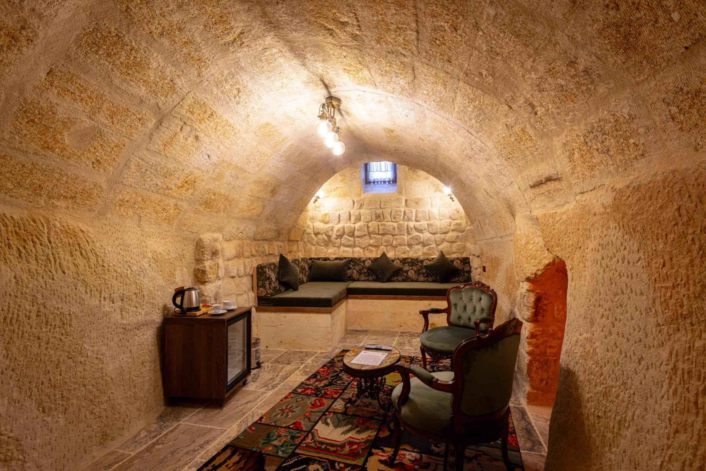 Living room in Lagoon Cave Suites