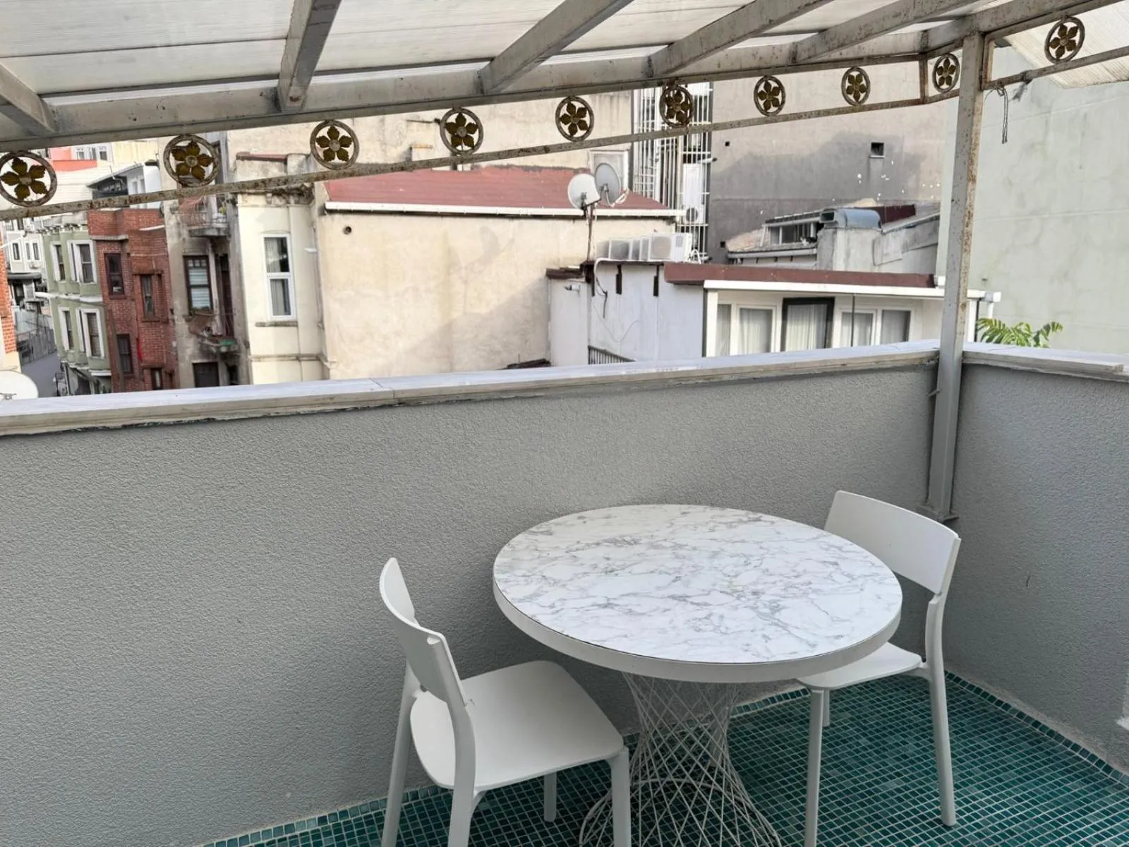 Balcony/Terrace in White Inn Taksim