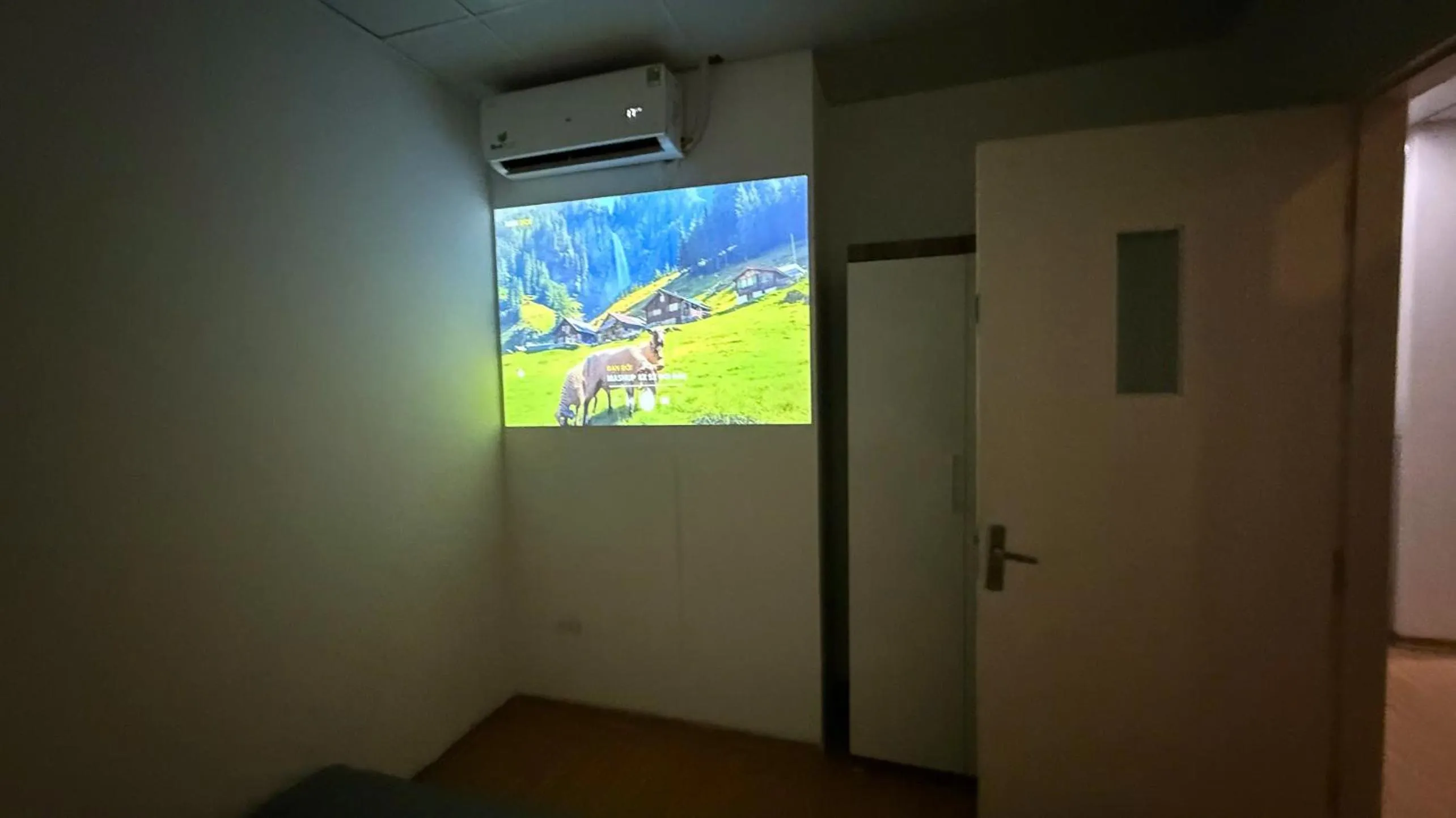 Era Apartment Ho Rua