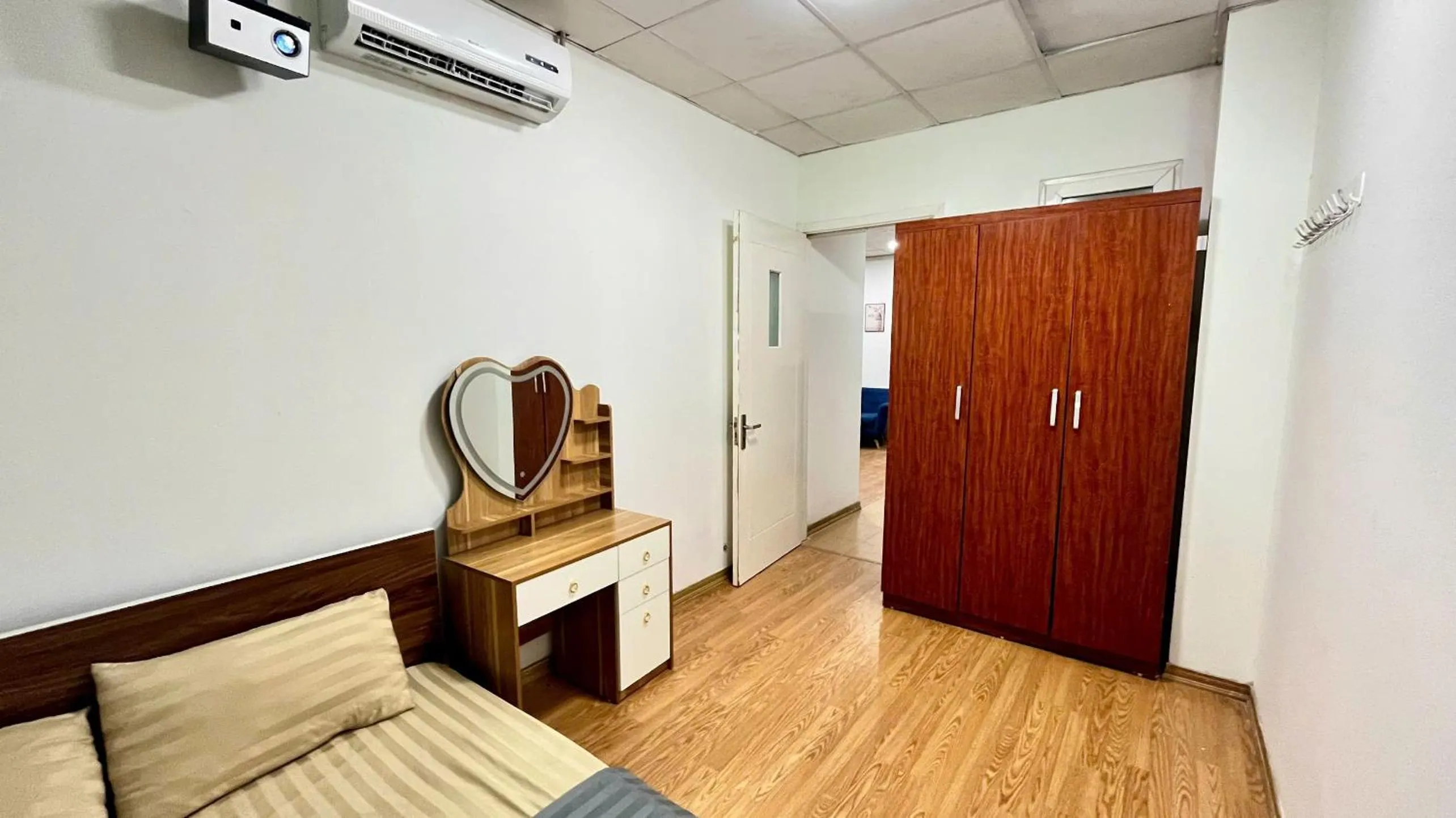 Era Apartment Ho Rua