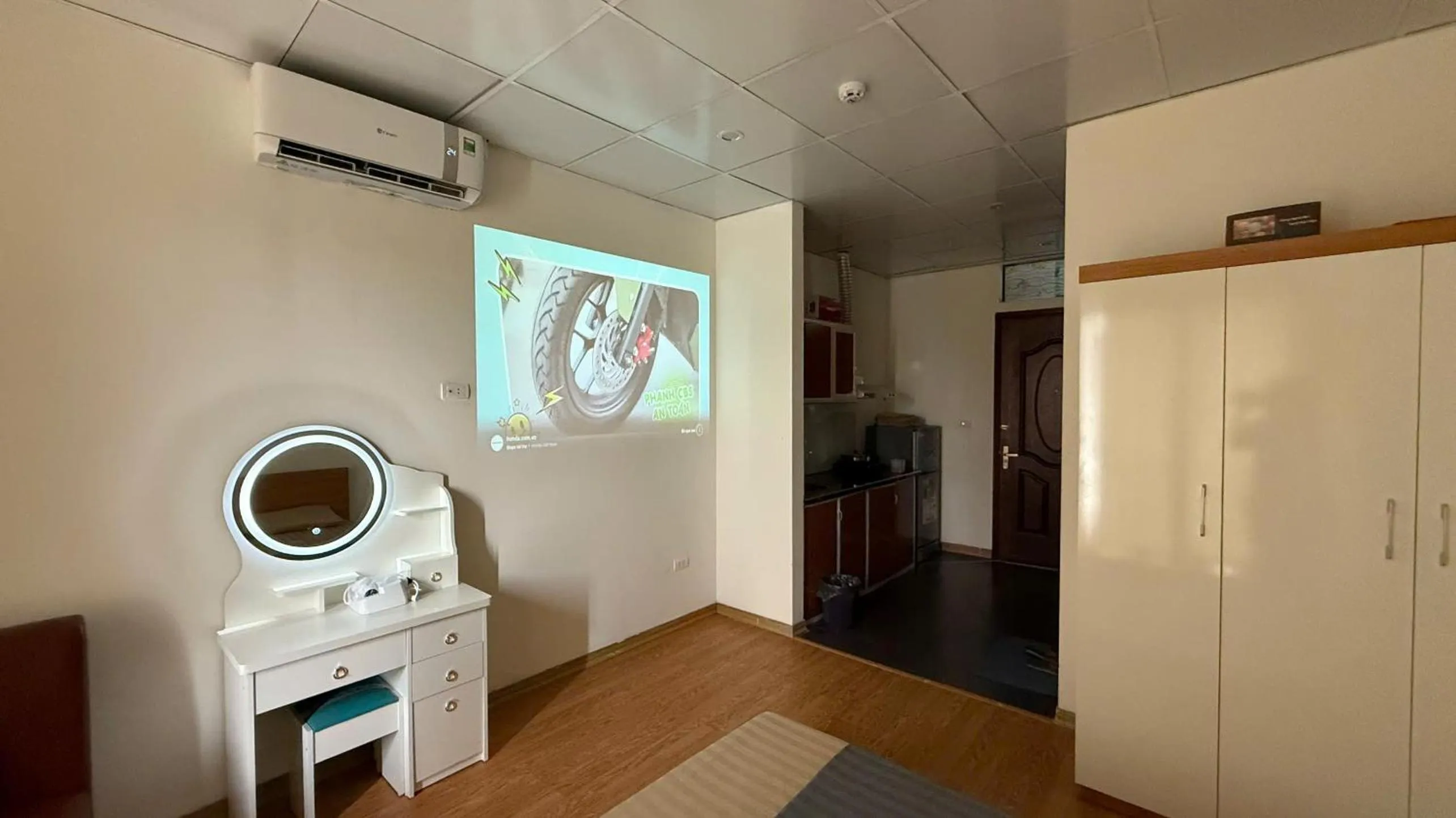 Era Apartment Ho Rua