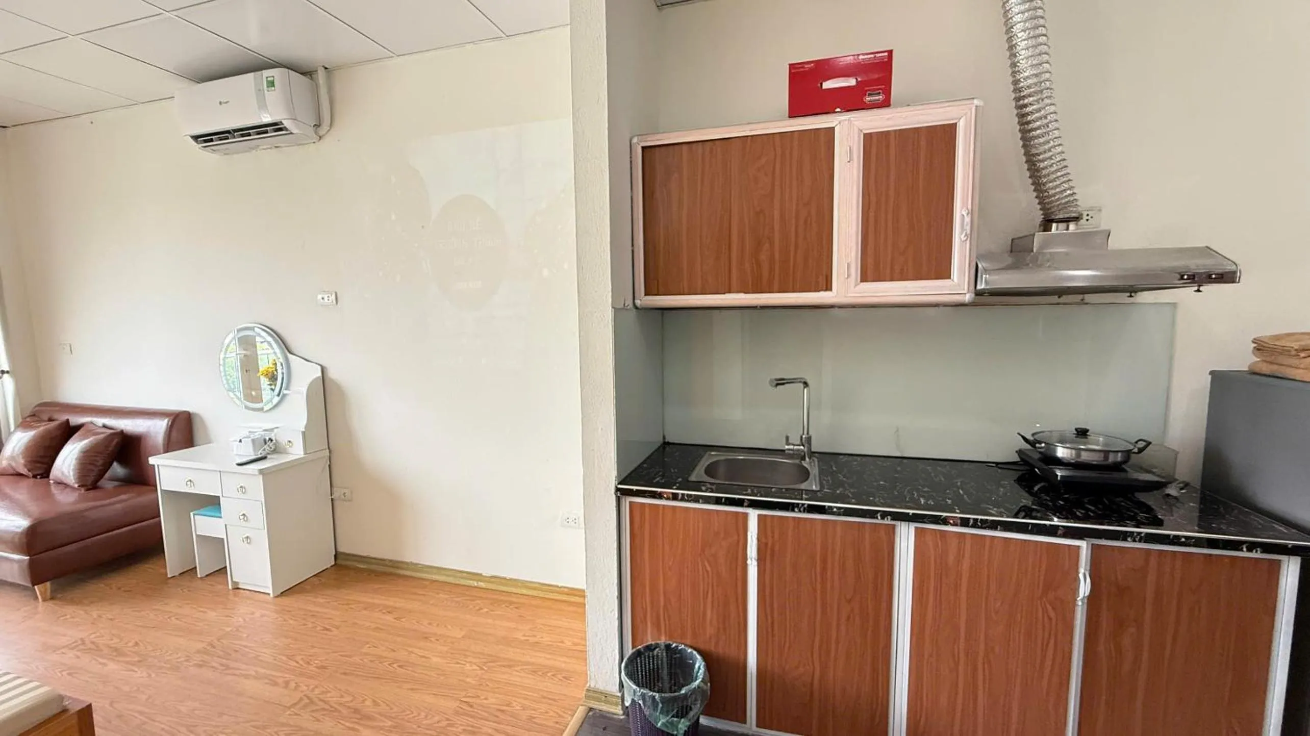 Era Apartment Ho Rua