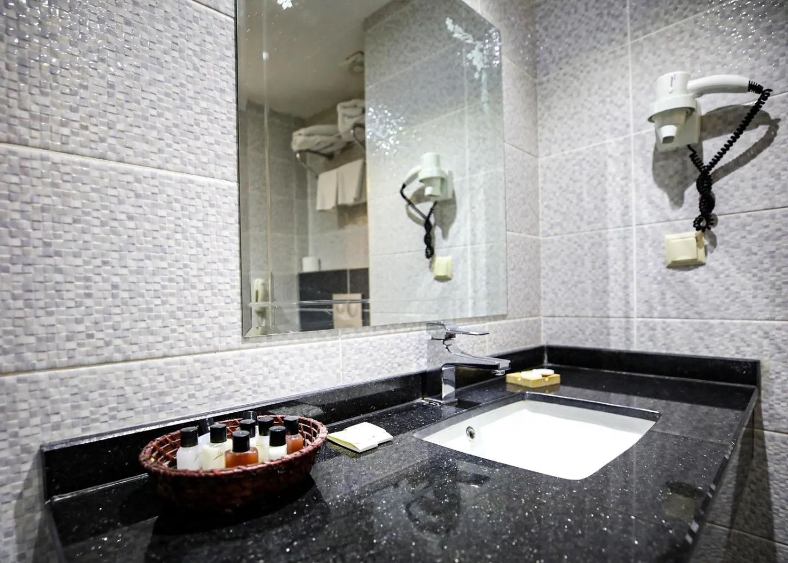 Bathroom in Bayazıt Hotel