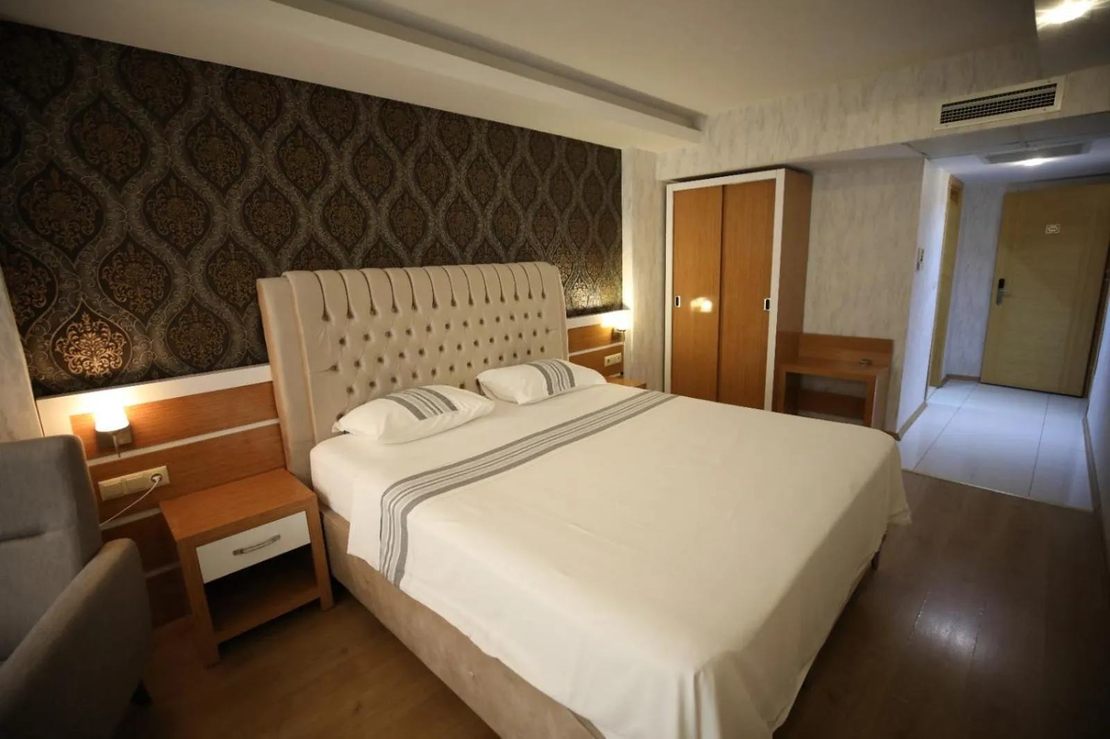 Bedroom, Bed in Bayazıt Hotel