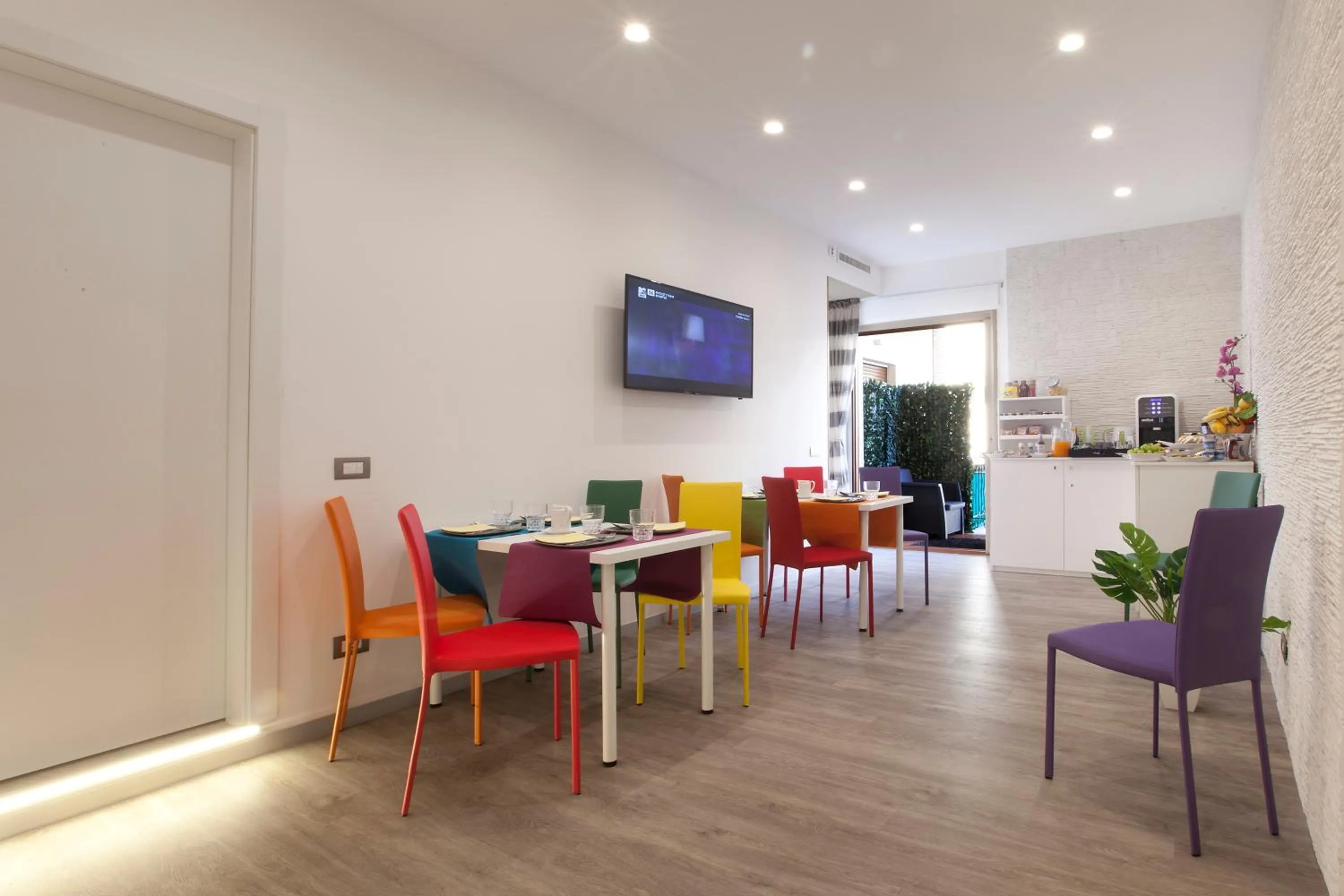 Lounge or bar in Vhome