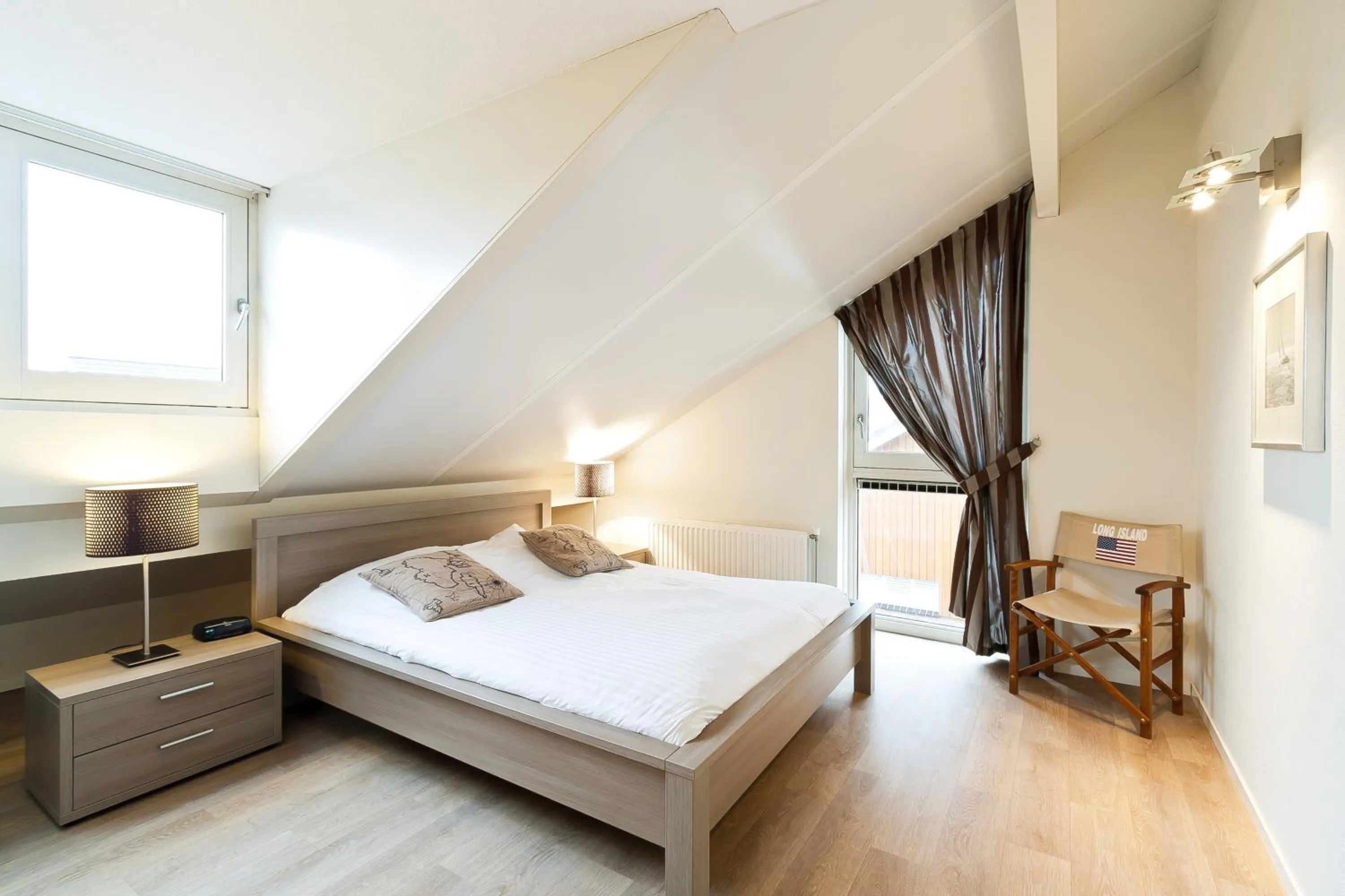 Bedroom, Bed in Boathouse Suburban Amsterdam