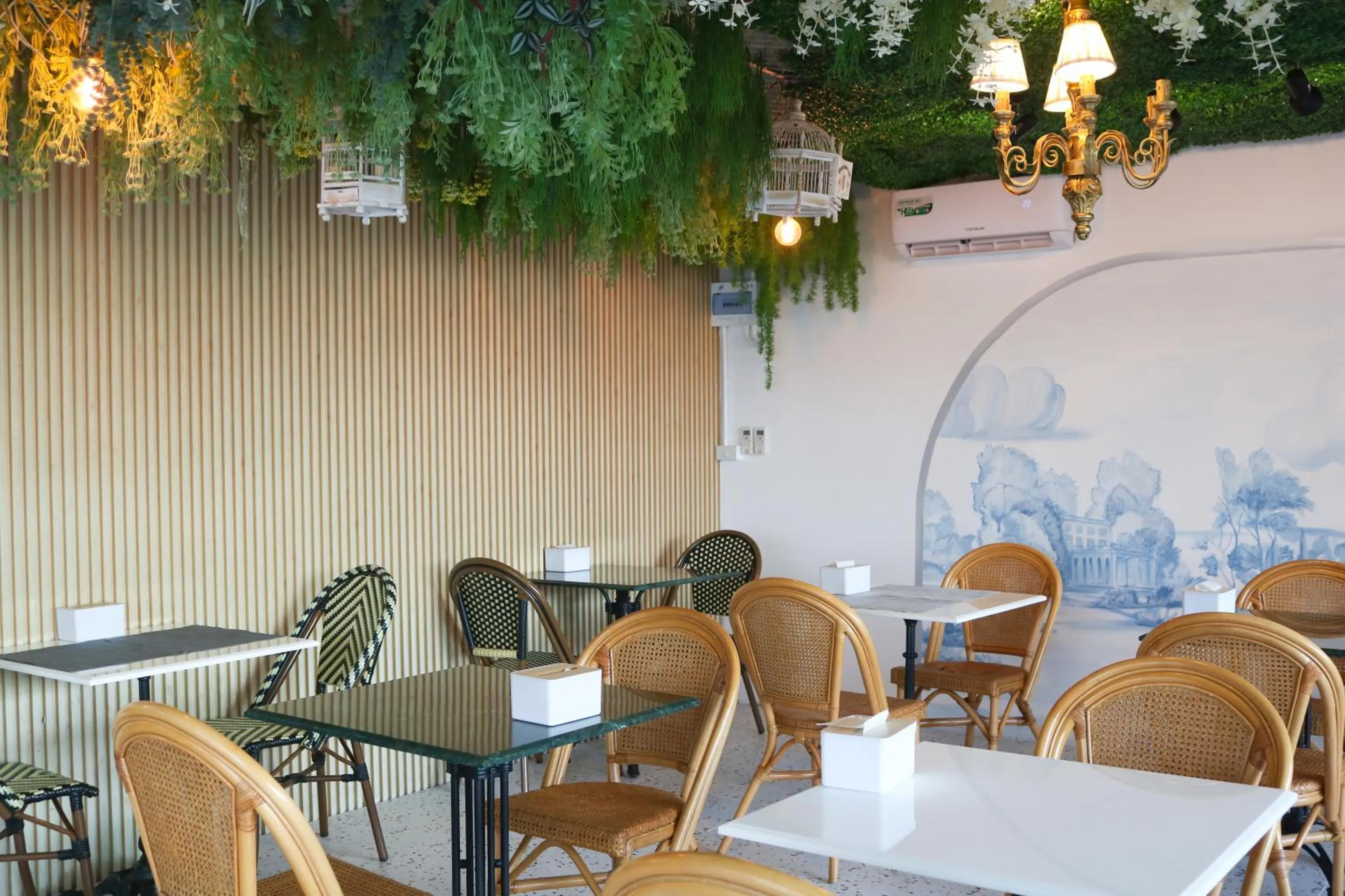 Property building in The Riche Boutique Hotel Don Mueang Airport