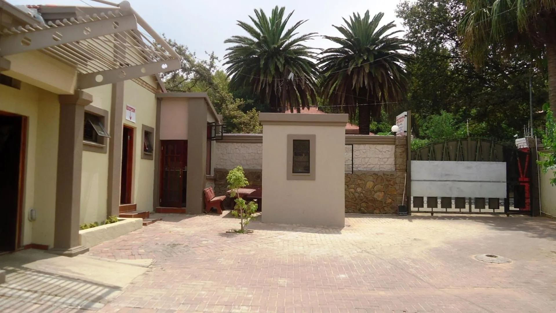 Property building in G&G Guesthouse