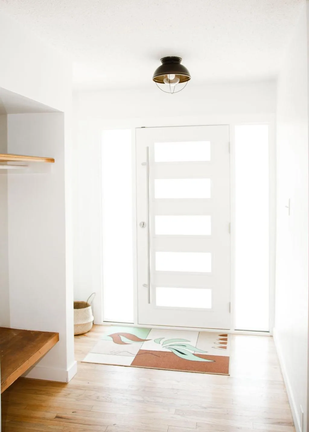 Facade/entrance in Naramata Courtyard Suites