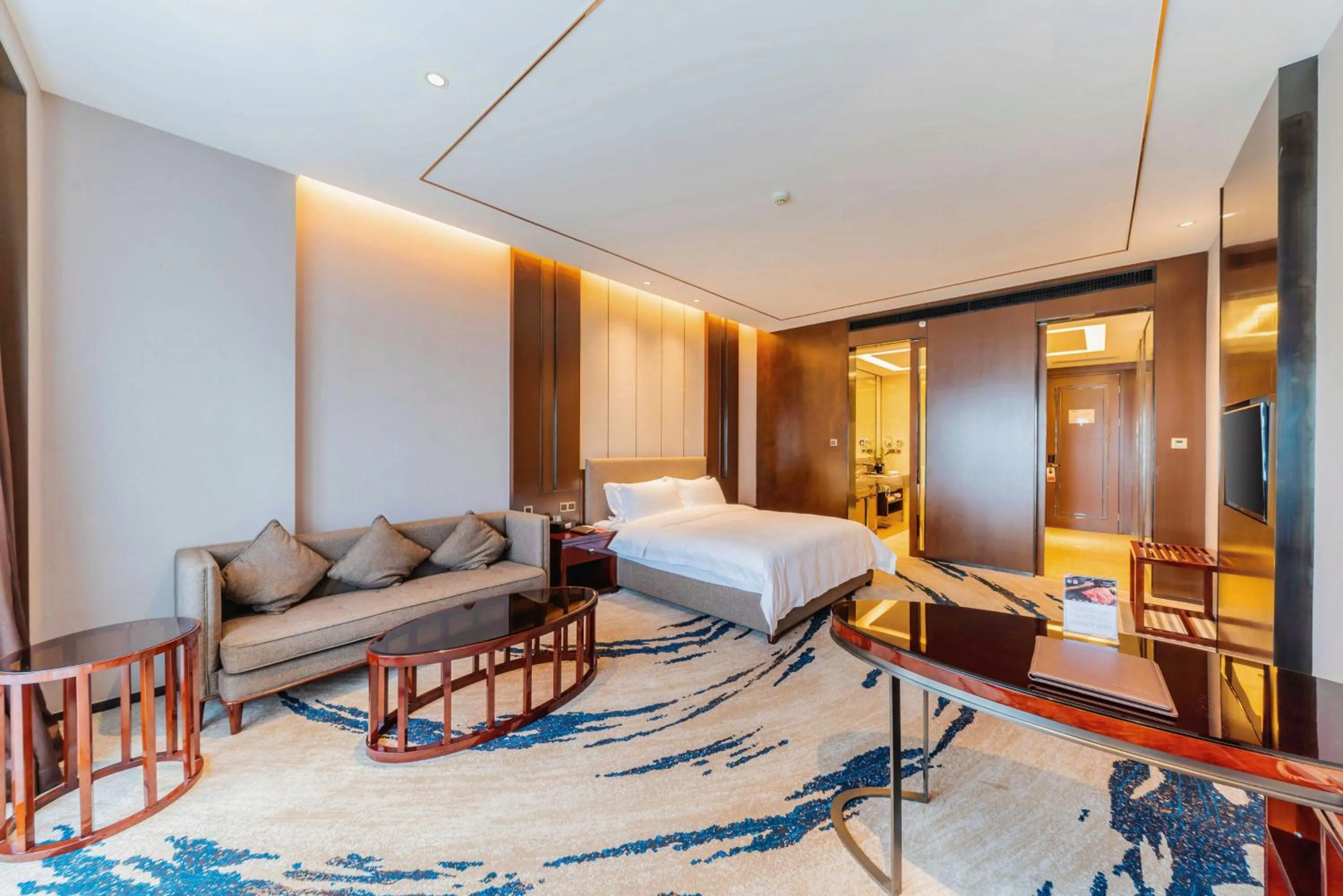 Ramada By Wyndham Huizhou South