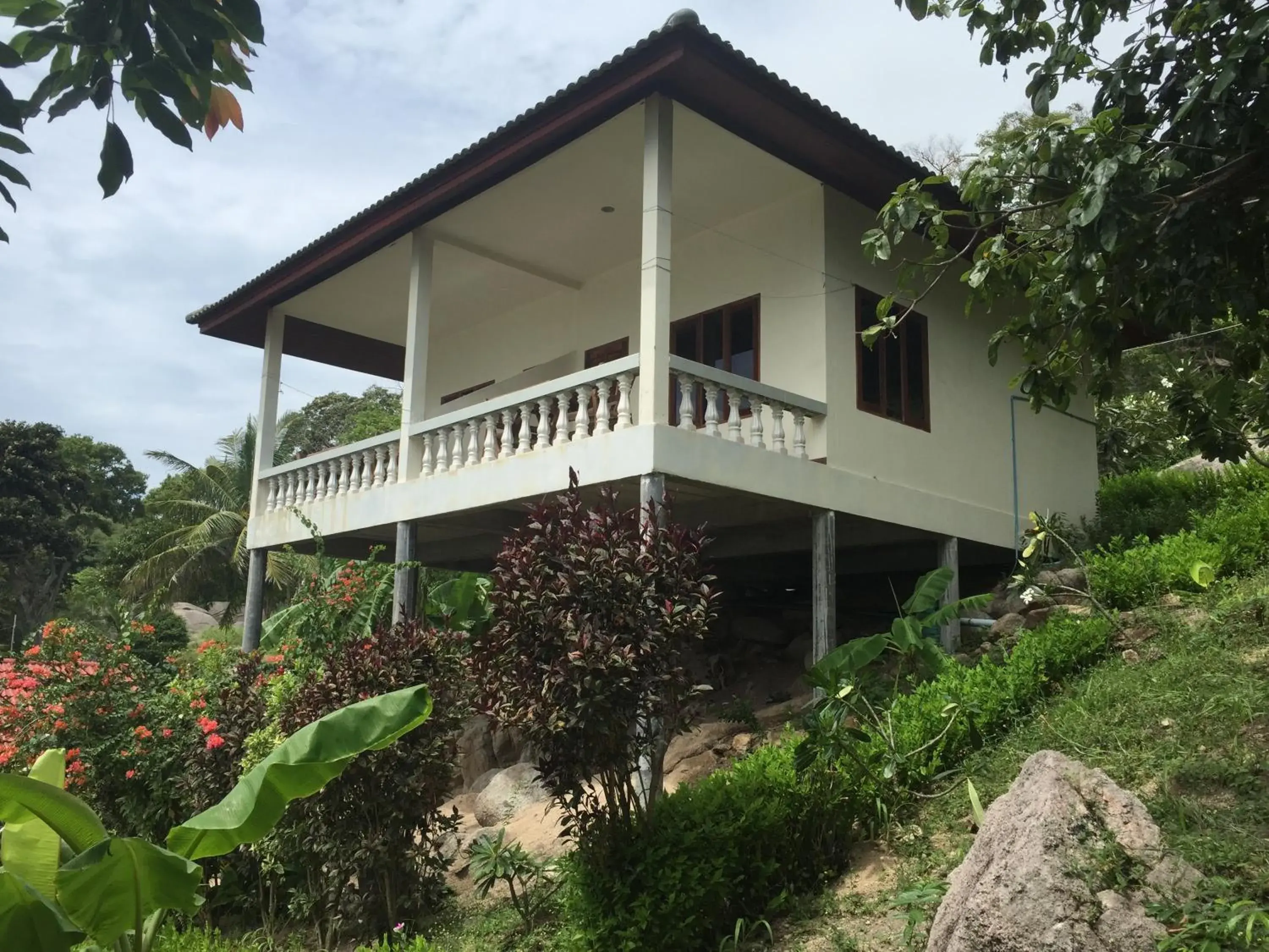 Budget Double Room in Aow Leuk Grand Hill Budget Double Room in Aow Leuk Grand Hill