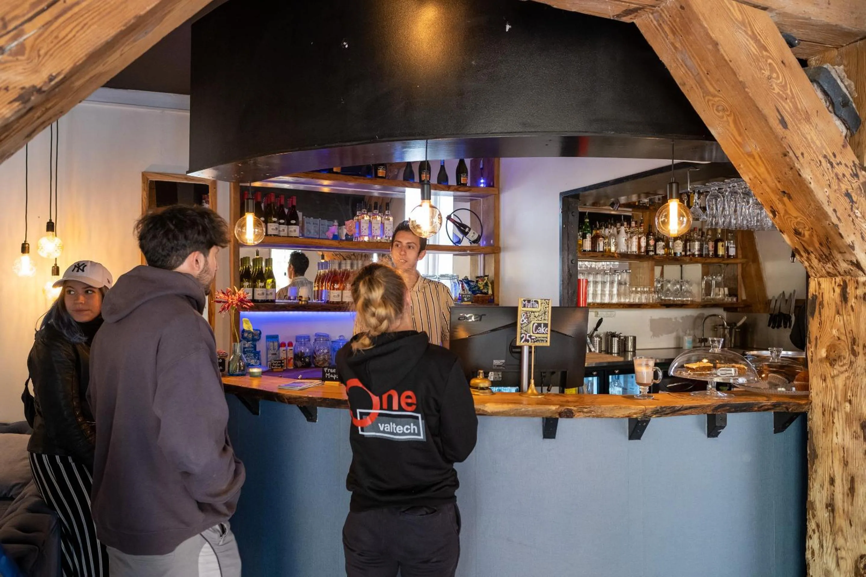 Lounge or bar in Capsule Hotel Nyhavn63