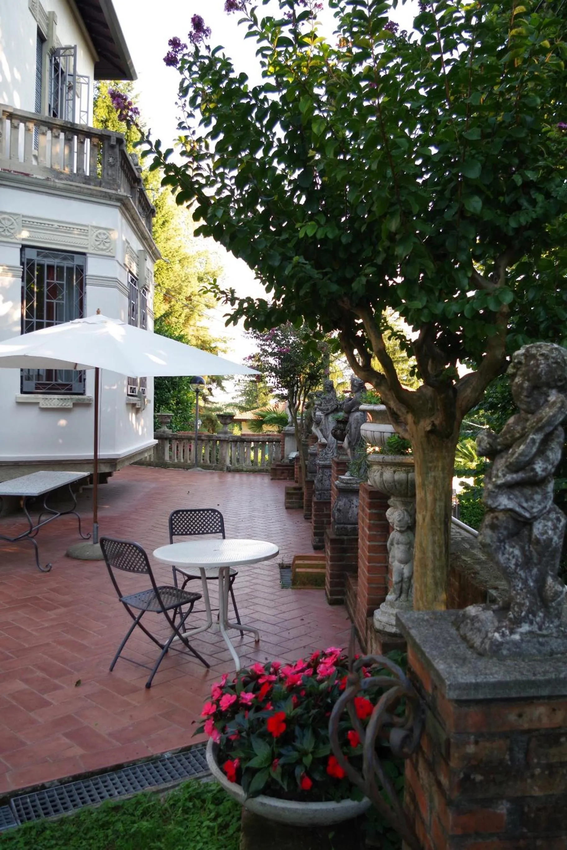 Property building in Villa Puccini