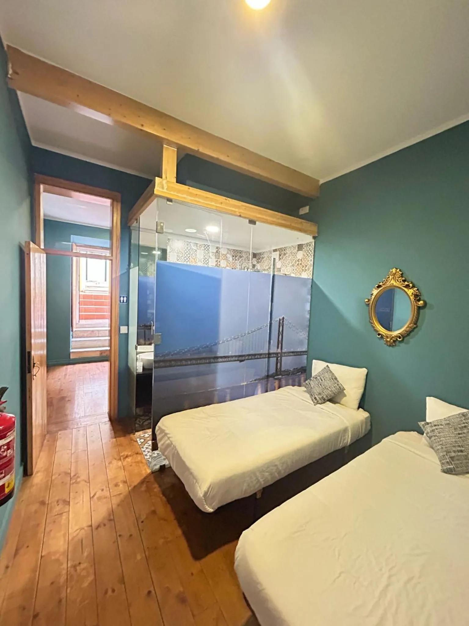 Bedroom, Bed in Sao Jorge Apartments & Suites