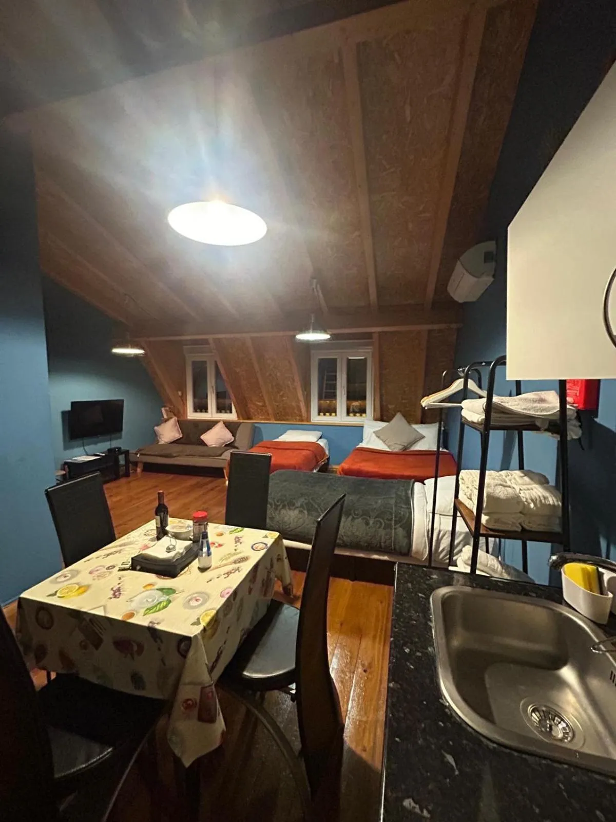 Kitchen or kitchenette in Sao Jorge Apartments & Suites