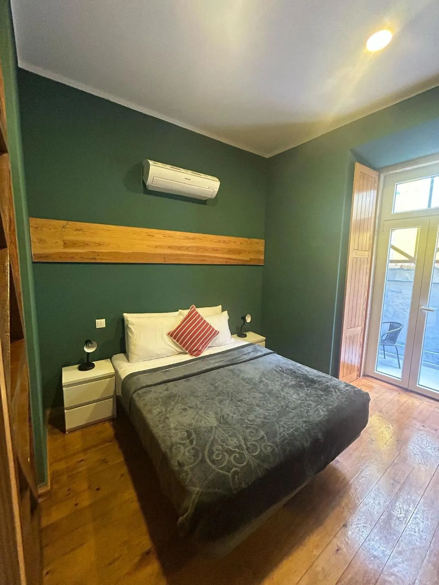 Bedroom, Bed in Sao Jorge Apartments & Suites