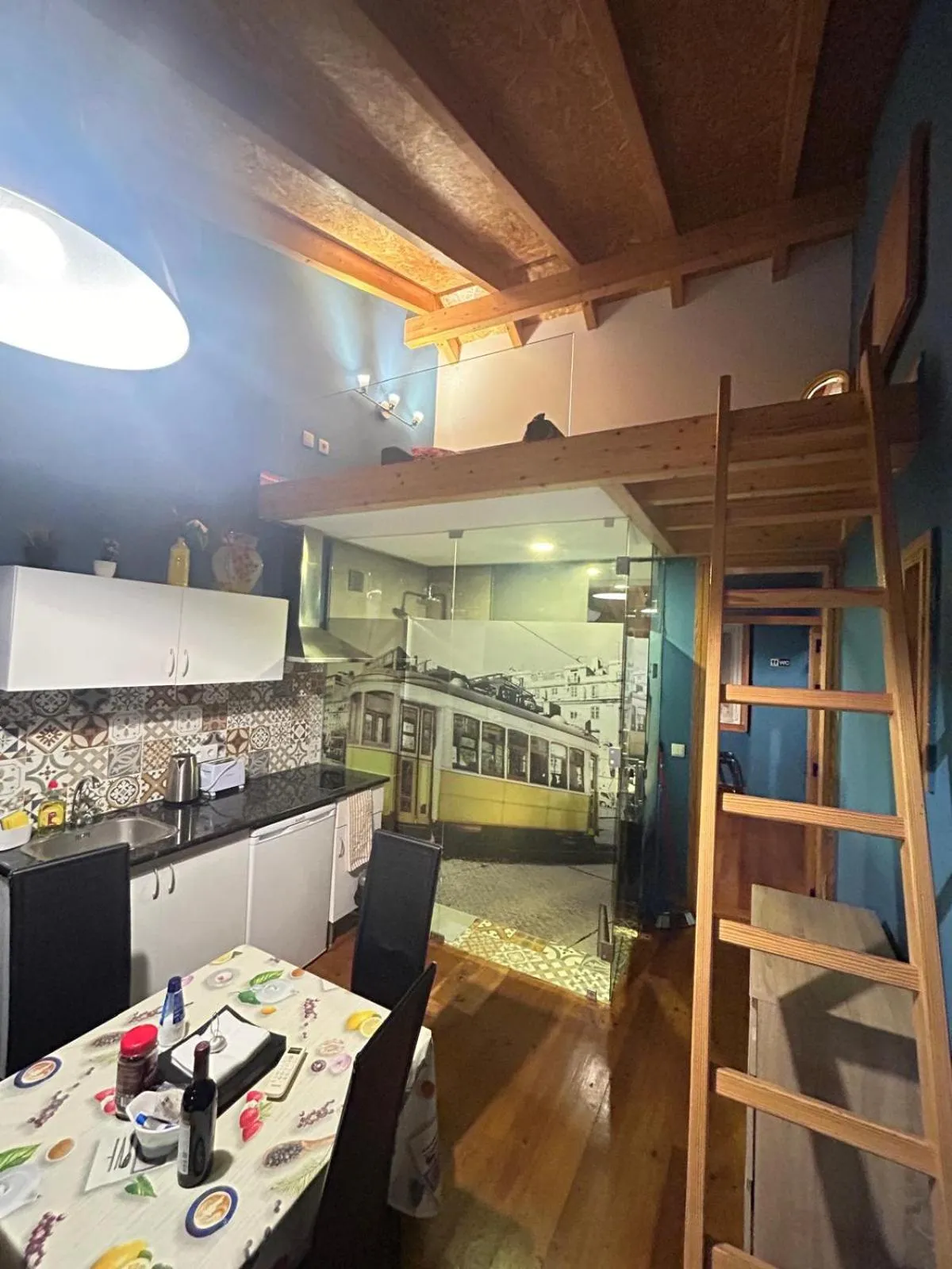 Kitchen or kitchenette in Sao Jorge Apartments & Suites