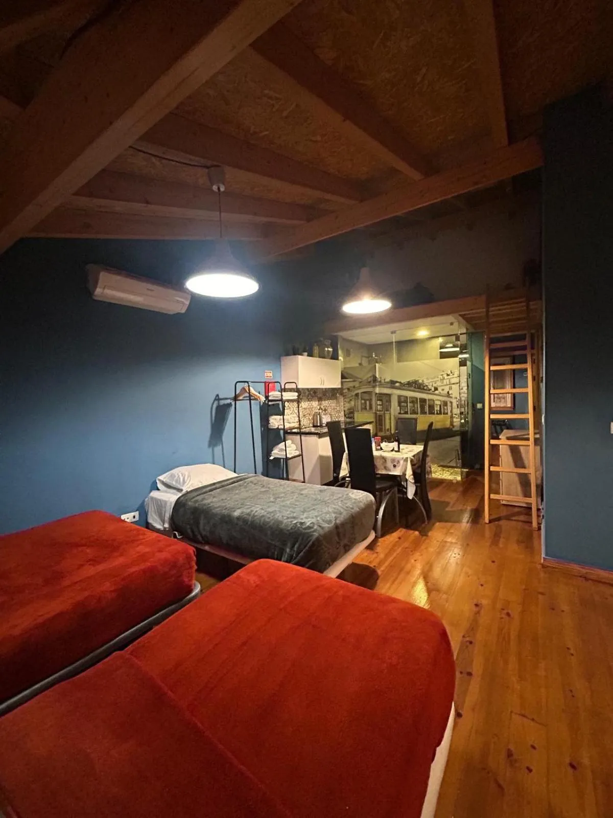 Bed in Sao Jorge Apartments & Suites