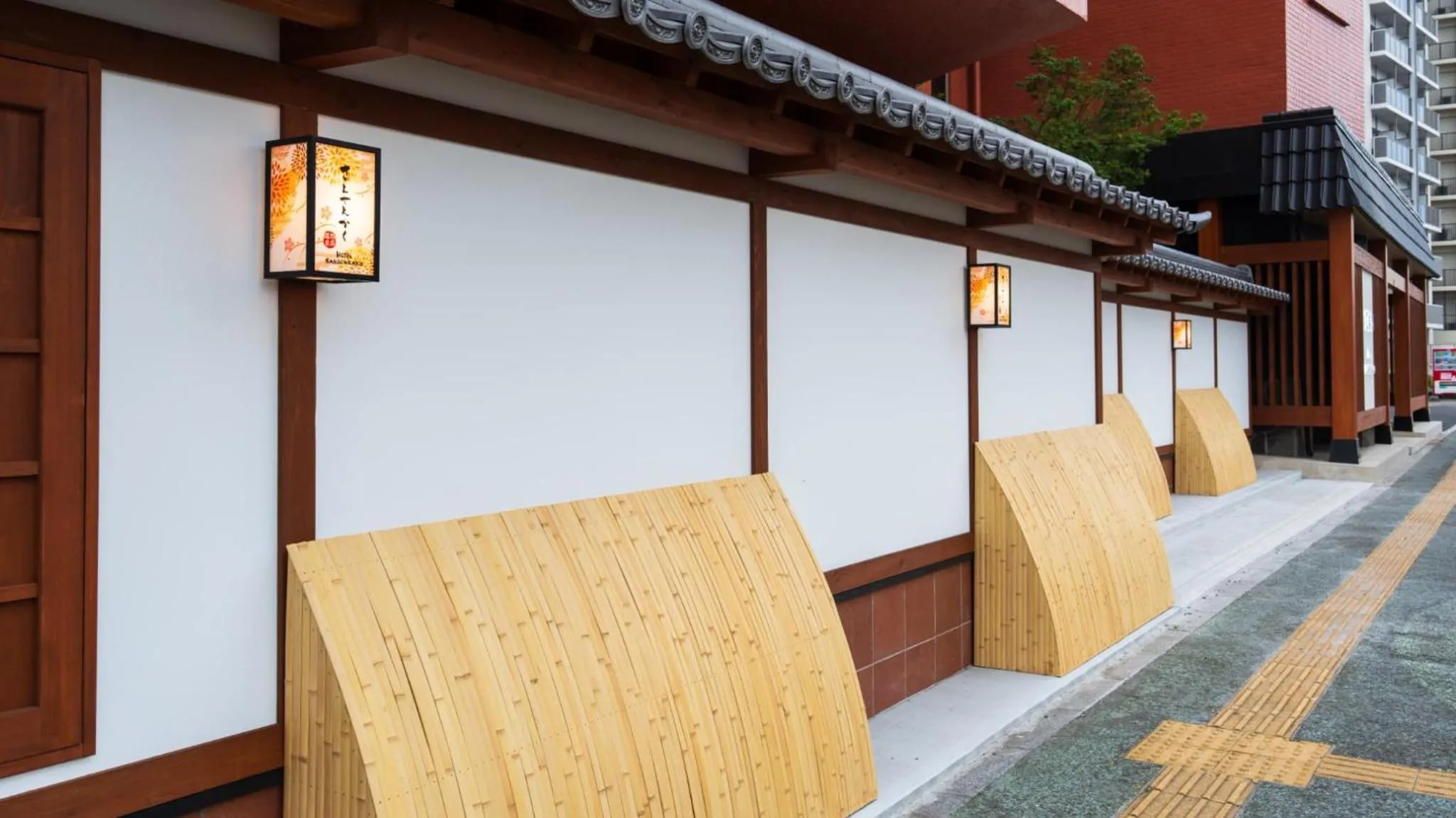 Decorative detail in BeppuOnsen Hotel Sansenkaku