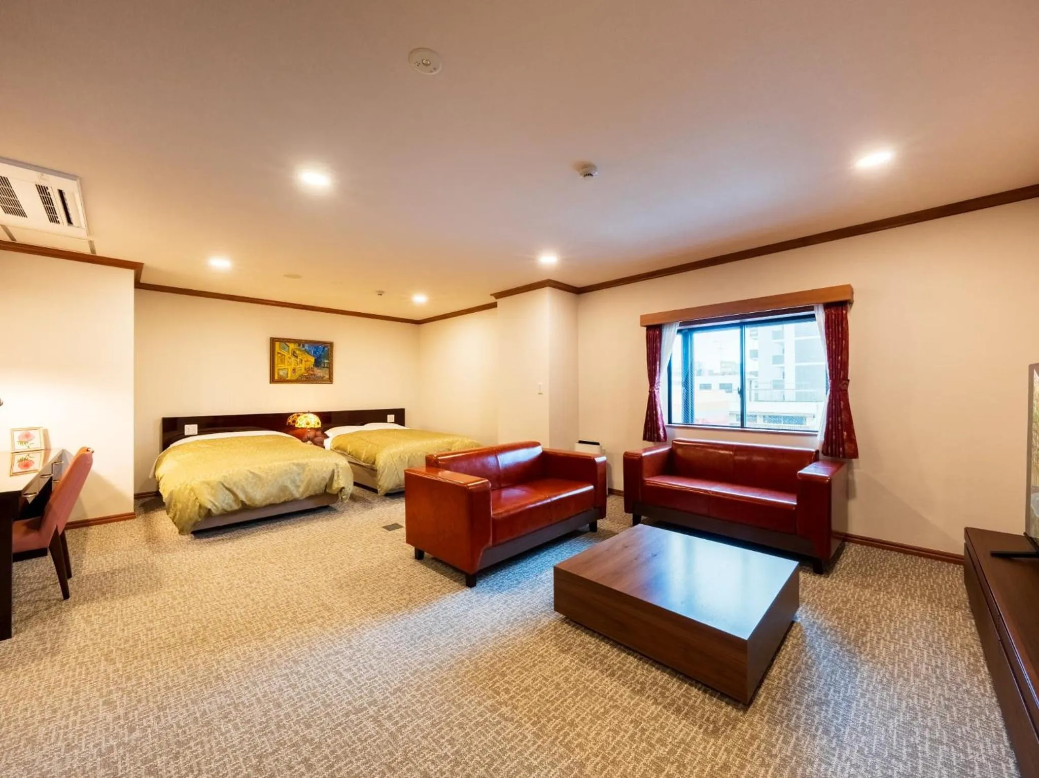 Photo of the whole room, Bed in BeppuOnsen Hotel Sansenkaku