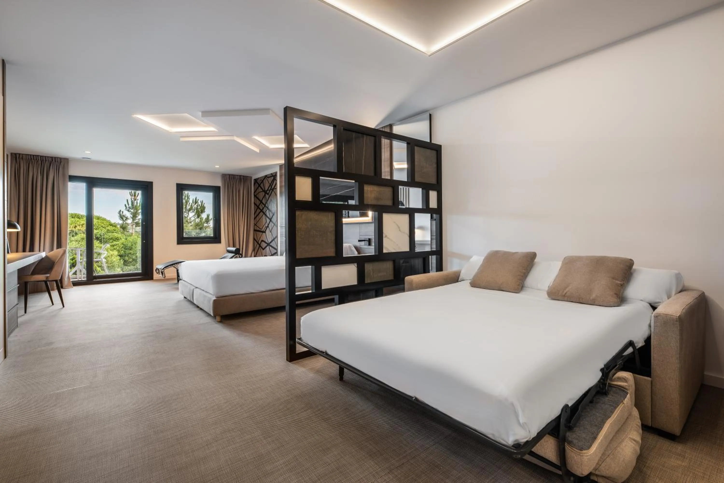 Photo of the whole room in Hotel Inffinit Sanxenxo