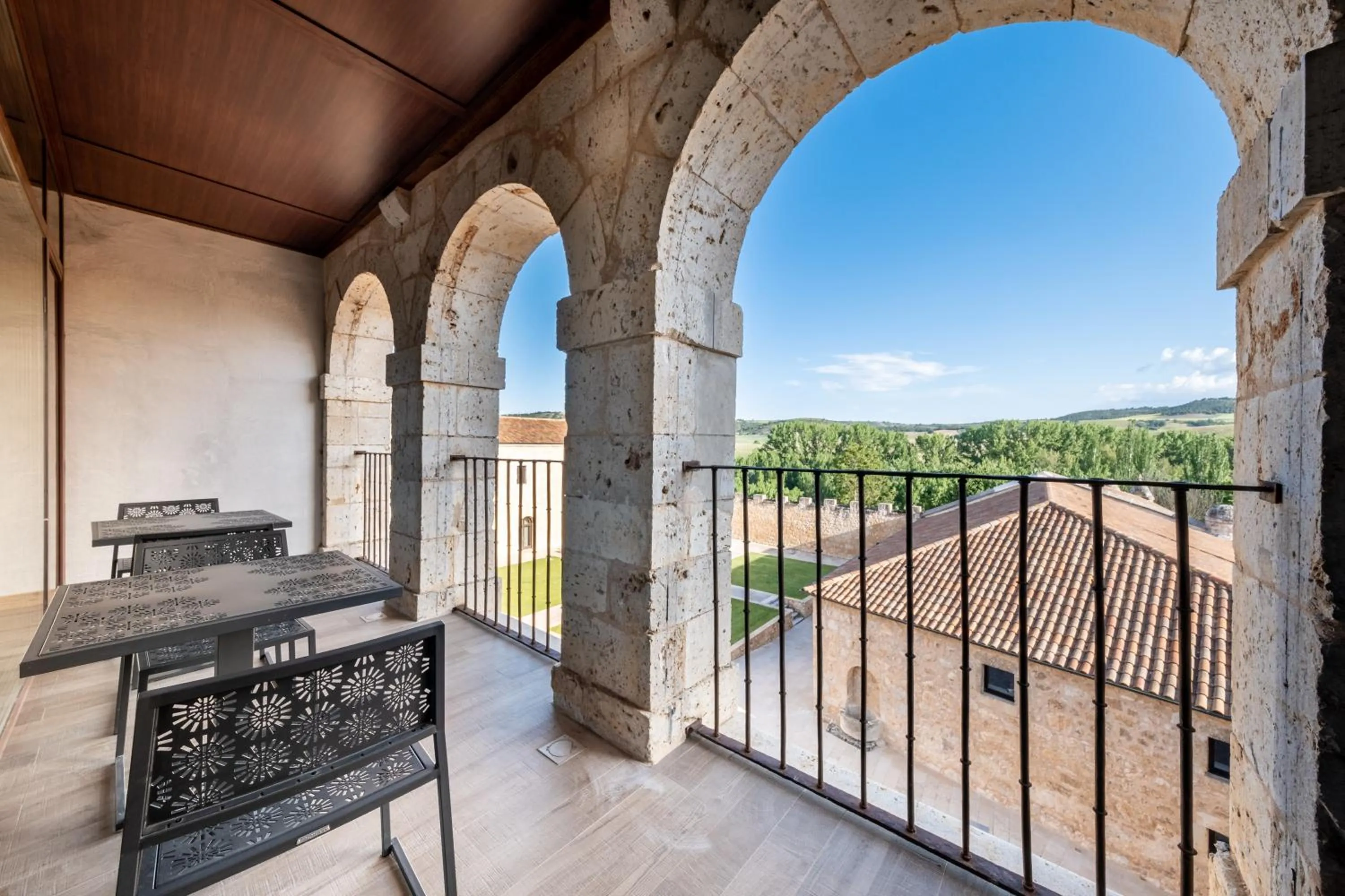 Balcony/Terrace in Castilla Termal Monasterio de Valbuena - Small Luxury Hotels