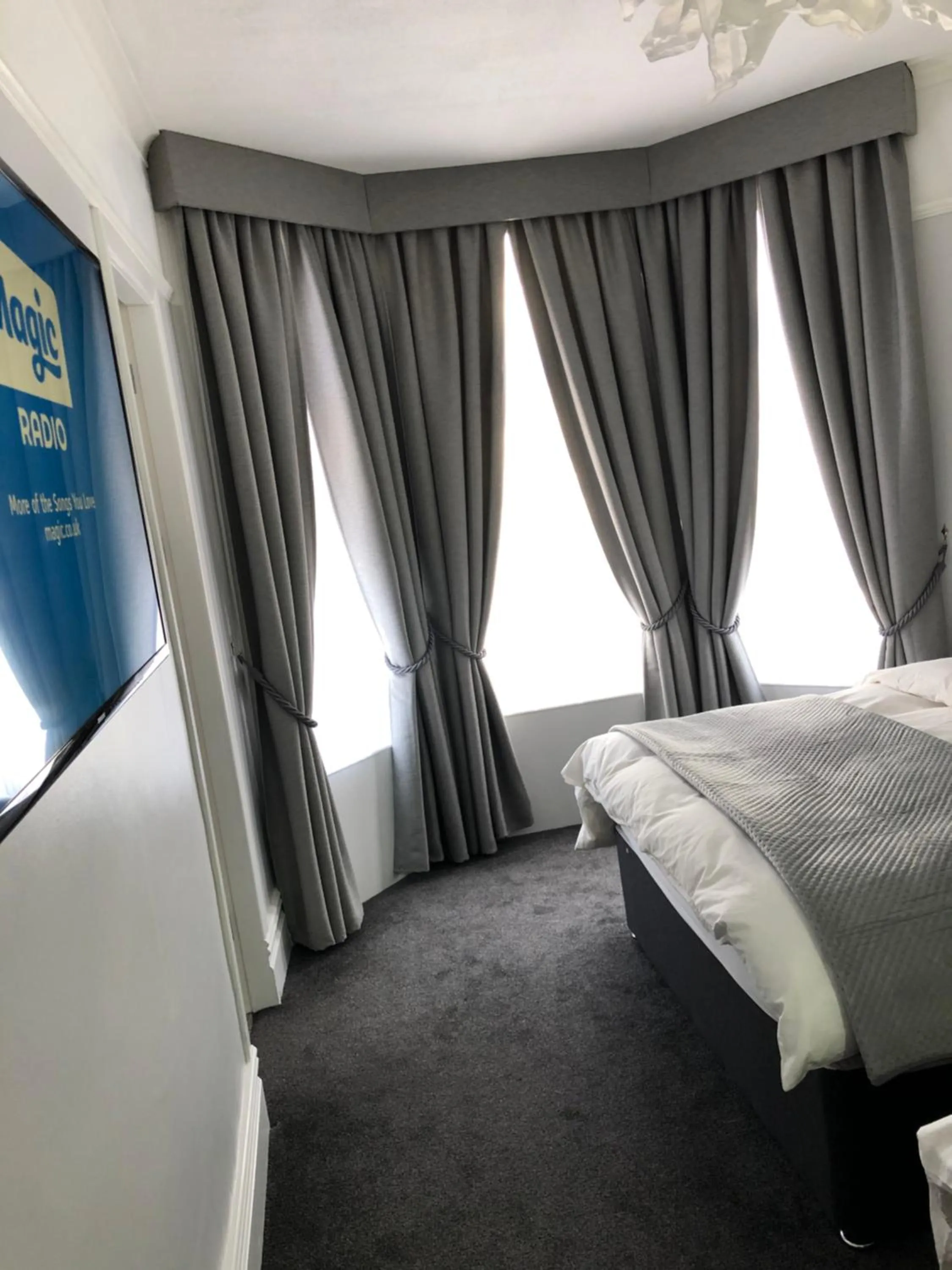 Bed in Chadberry House Hotel