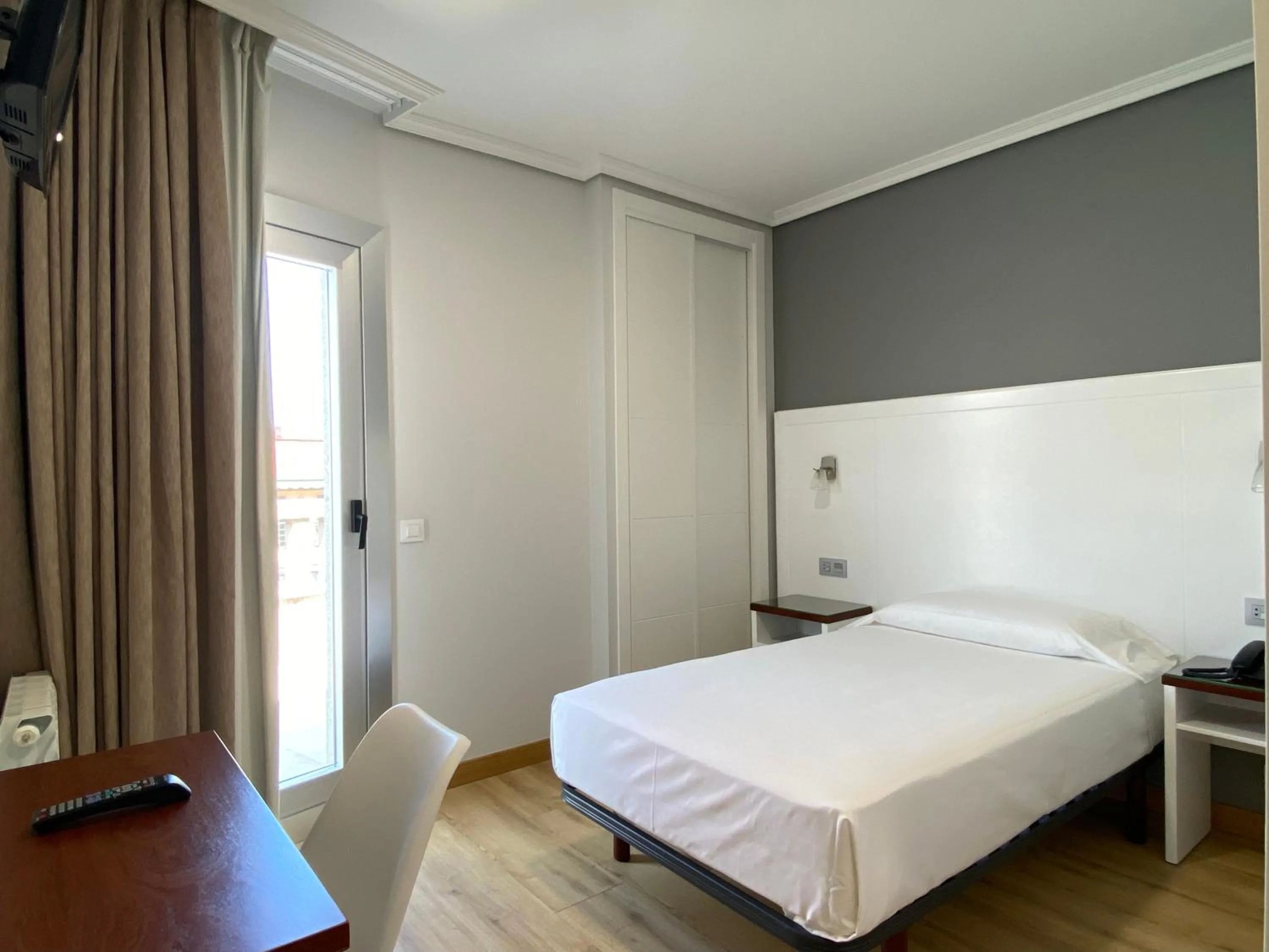 Bed in Hotel Arsus
