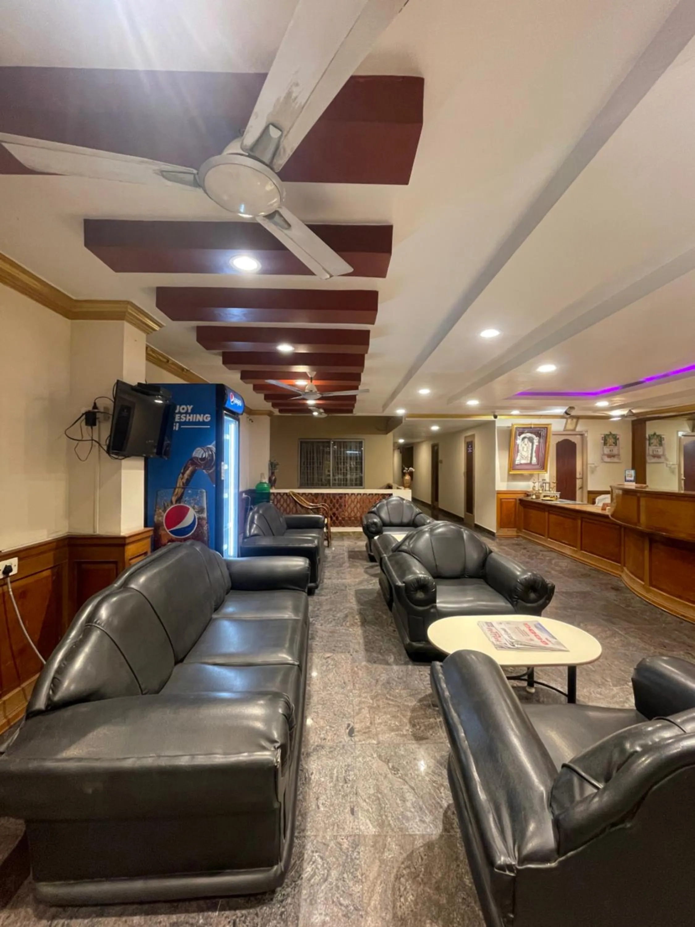 Seating area in AKG Lodge