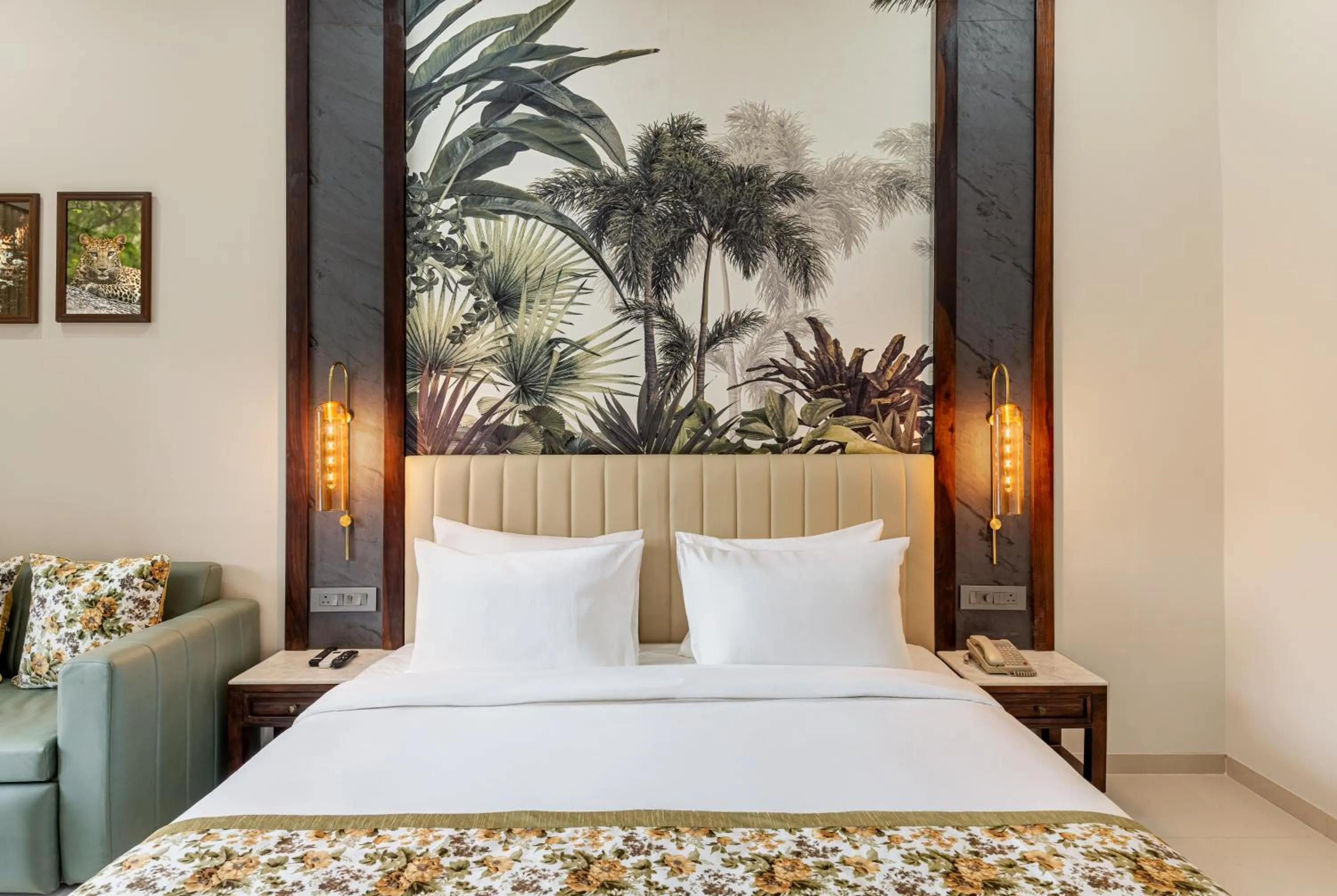 Bed in Namoka The Fort Resort, Kumbhalgarh