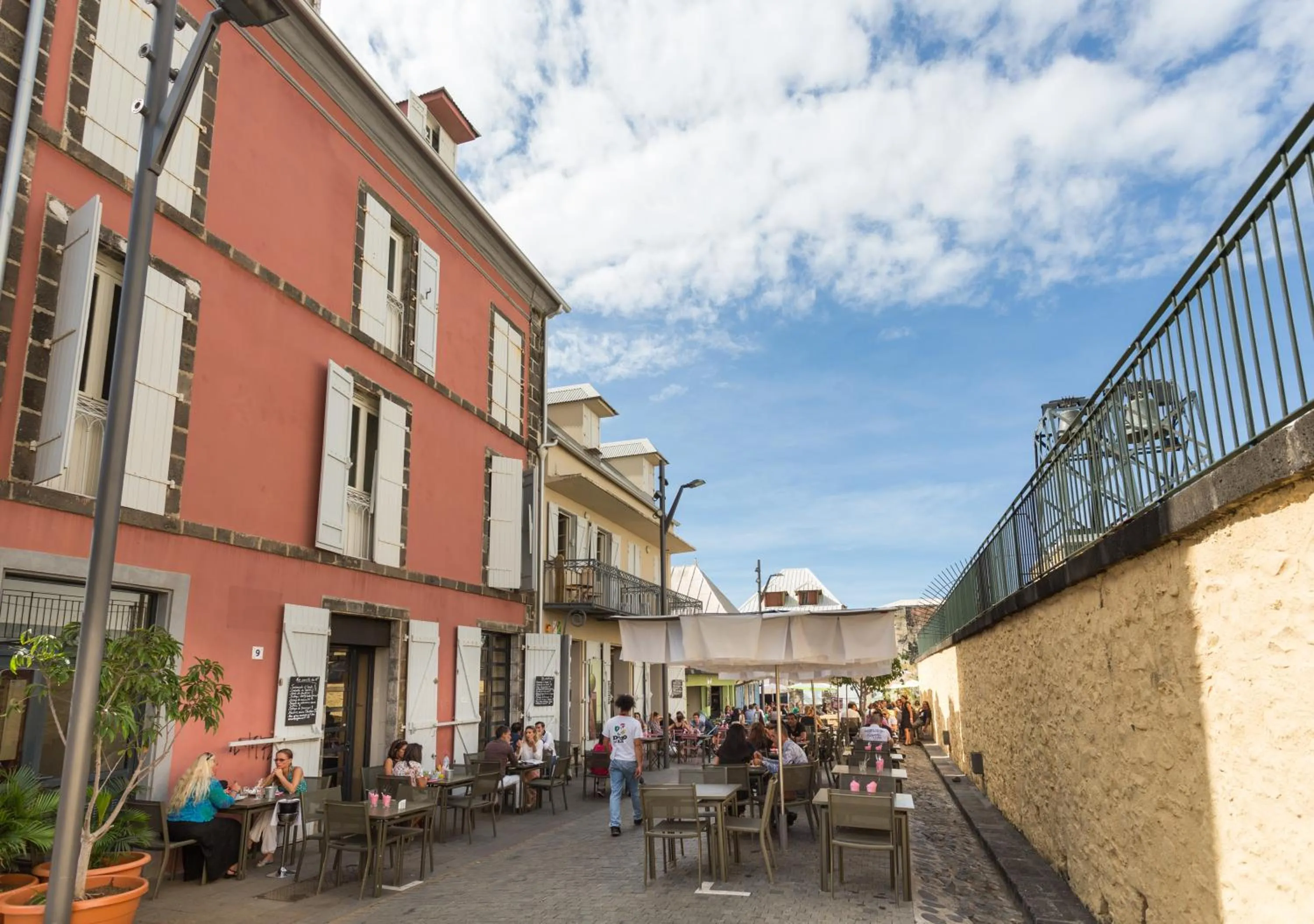 Restaurant/places to eat in Hotel Austral by Exsel