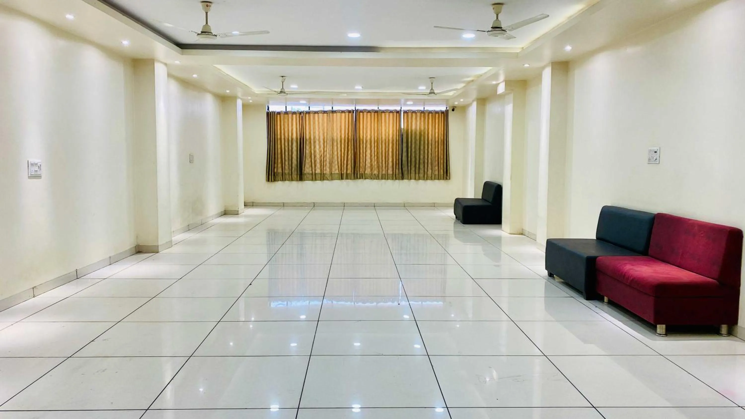 Banquet/Function facilities in Hotel Sukh Vilas