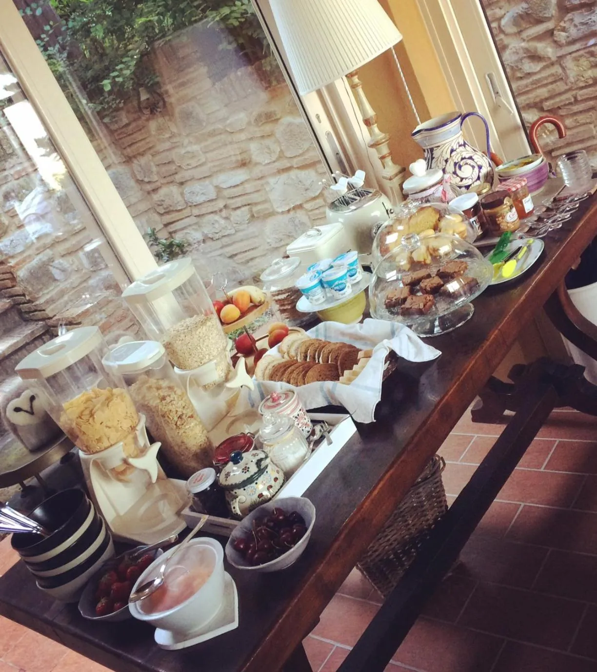 Buffet breakfast in La Locanda del Barbagianni